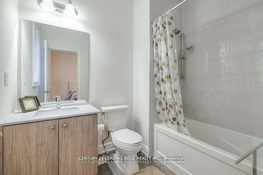 Photo 30 of 77 Terravista Crescent, Vaughan, Vellore Village — HOMEH