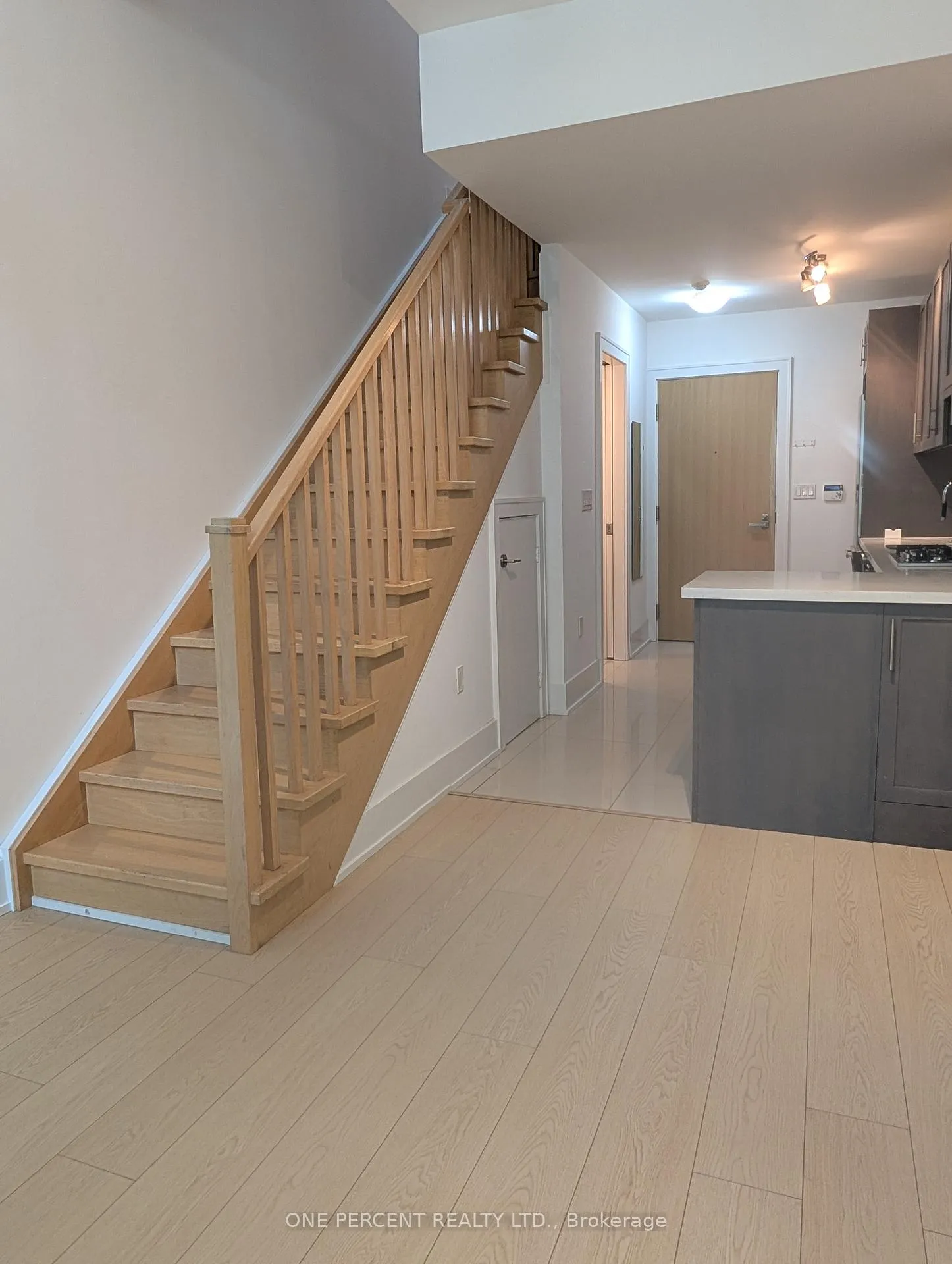 Photo 4 of Unit 131, 39 Queens Quay E, Toronto, Waterfront Communities — HOMEH