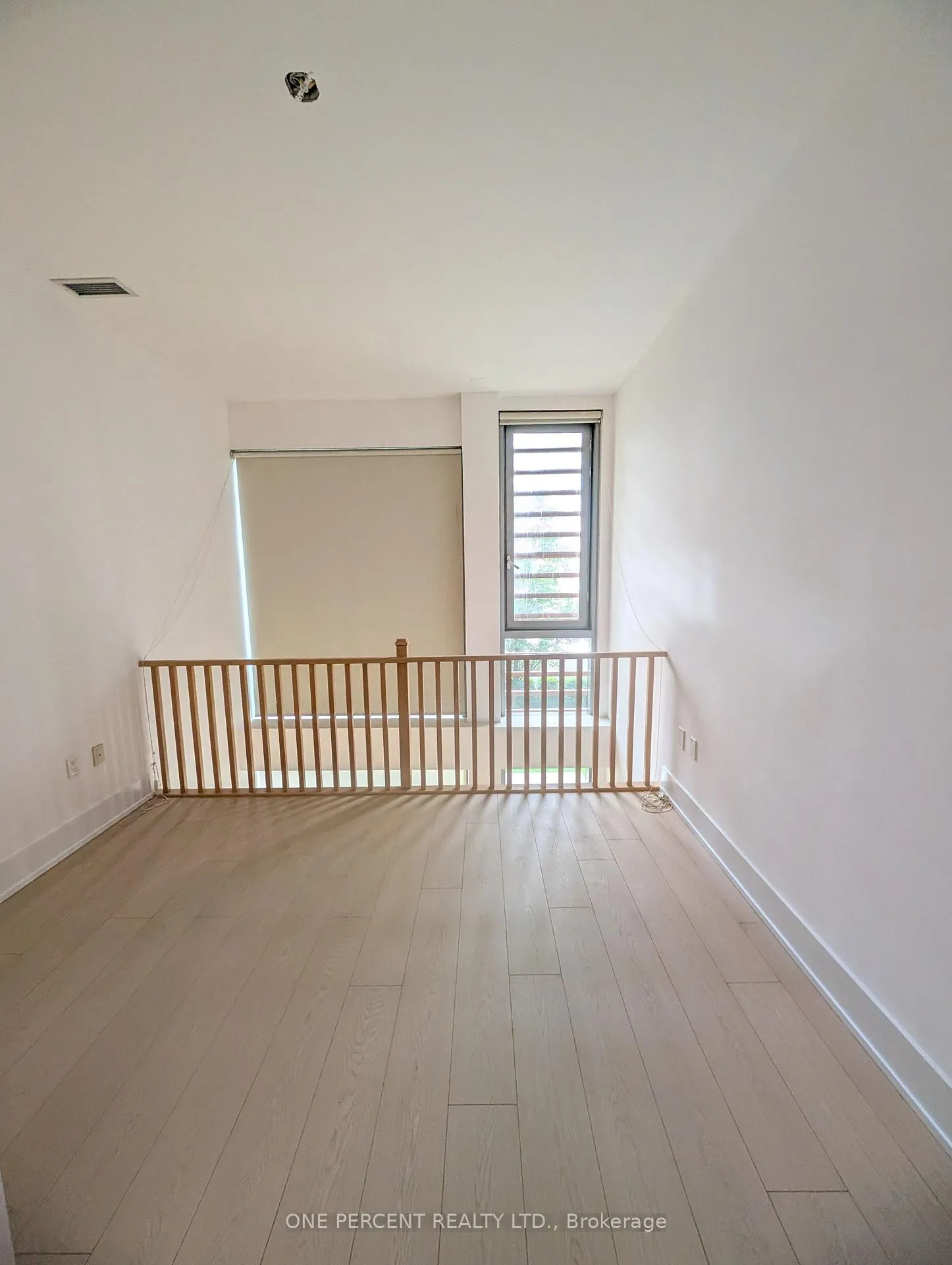 Photo 5 of Unit 131, 39 Queens Quay E, Toronto, Waterfront Communities — HOMEH