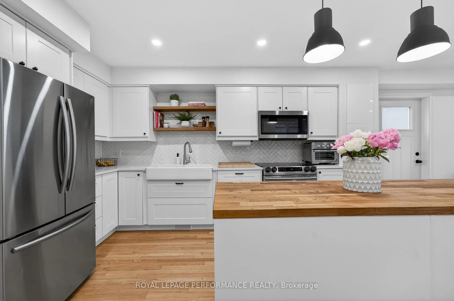 Photo 9 of 503 Edison Avenue, Ottawa, McKellar/Highland — HOMEH