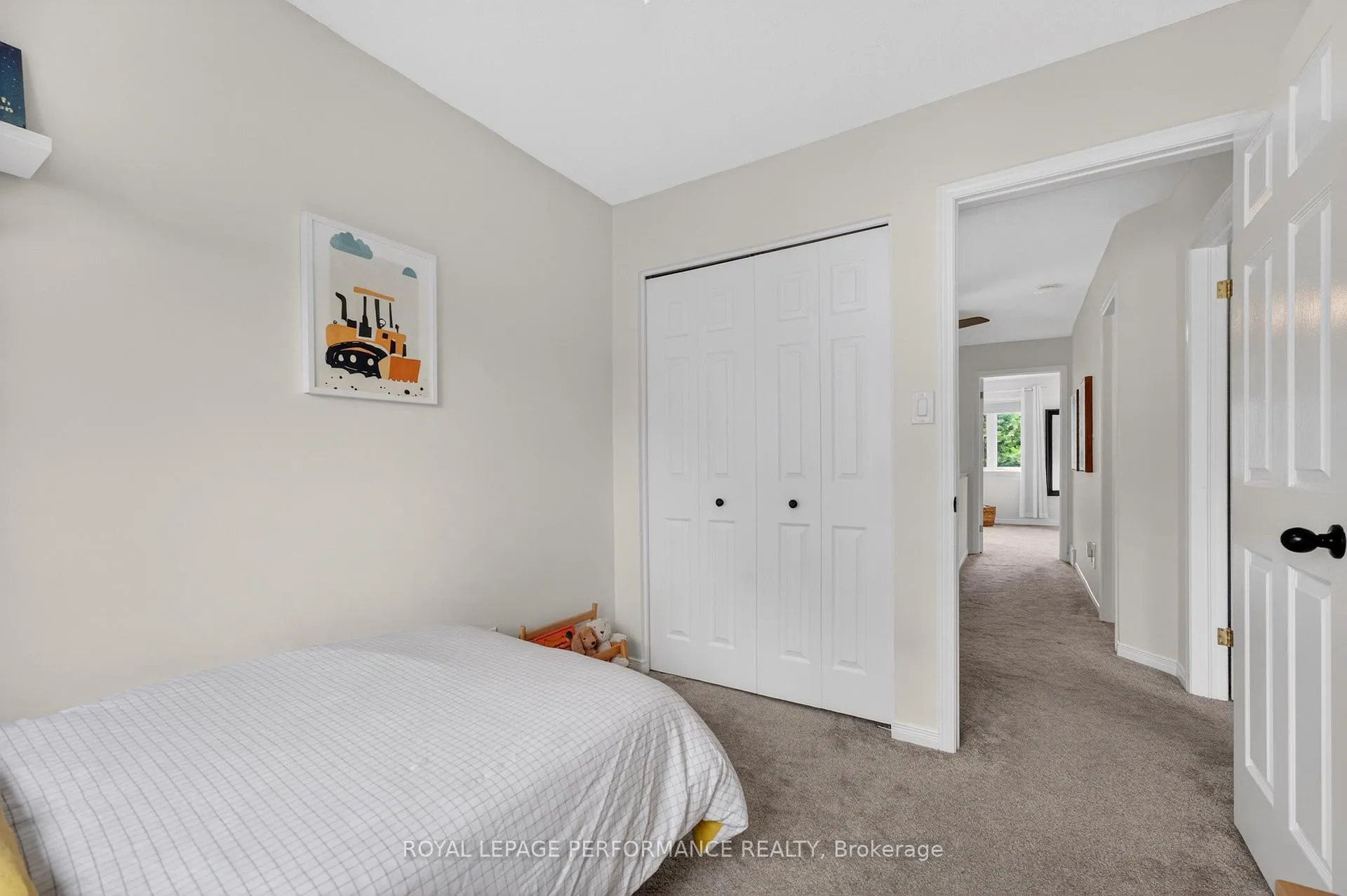 Photo 26 of 503 Edison Avenue, Ottawa, McKellar/Highland — HOMEH