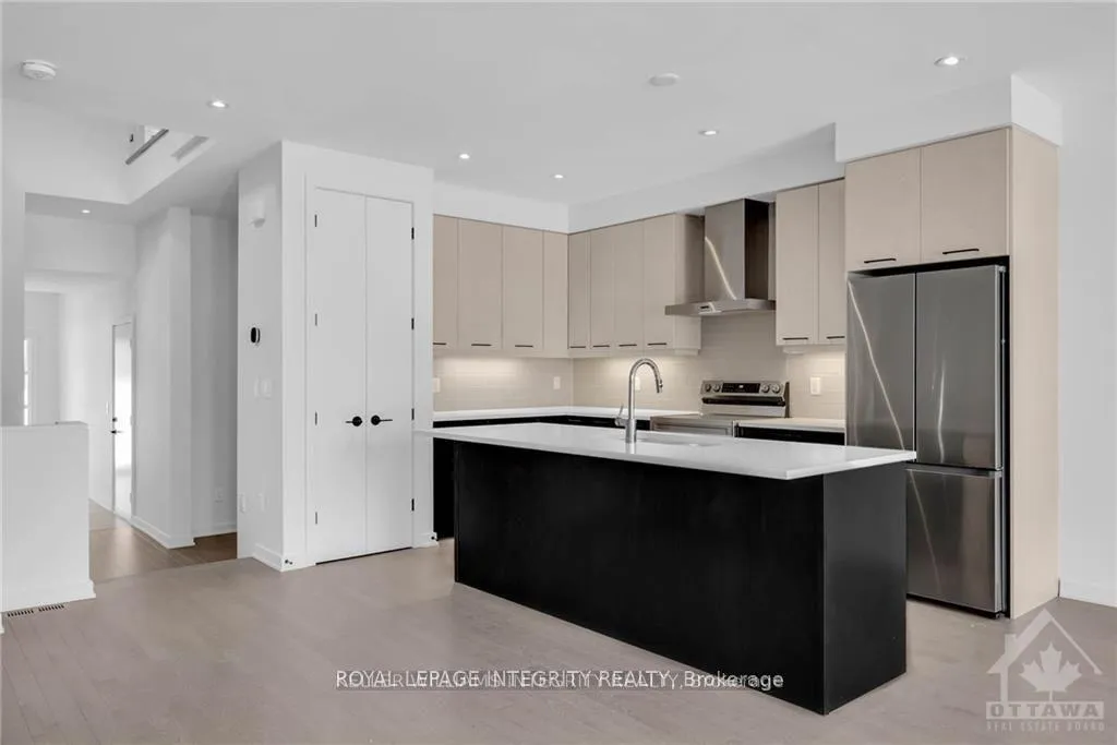 Photo 7 of 254 Shuttleworth Drive, Ottawa, Leitrim — HOMEH