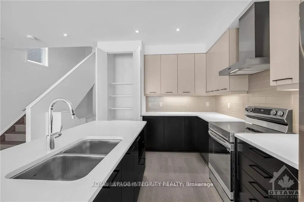 Photo 10 of 254 Shuttleworth Drive, Ottawa, Leitrim — HOMEH