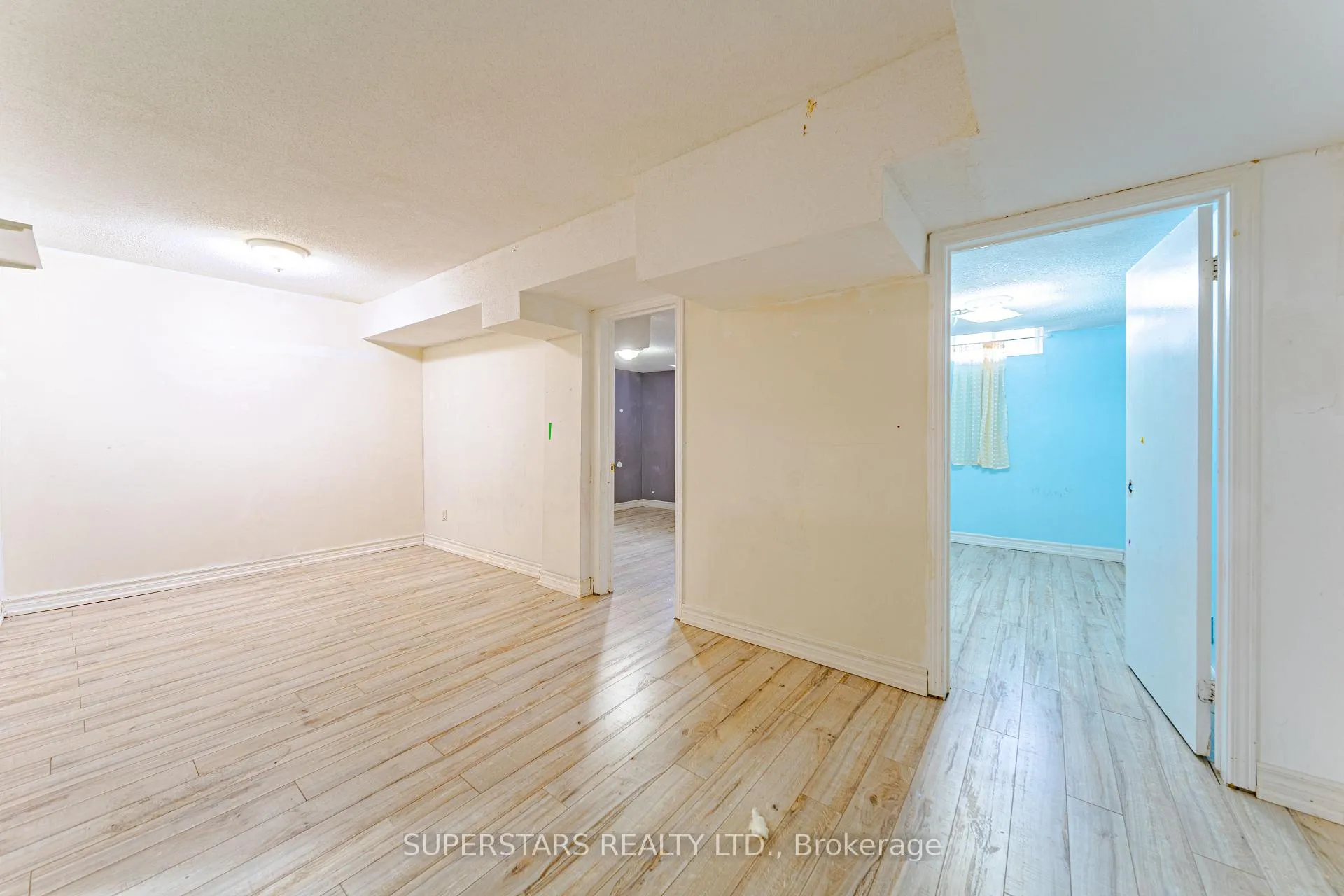 Photo 16 of 29 Sandy Haven Drive, Scarborough, Steeles — HOMEH