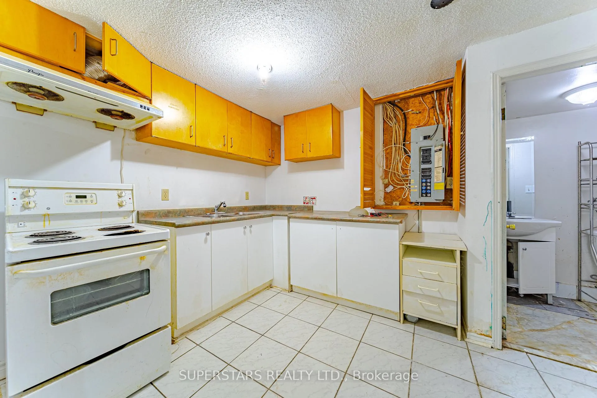 Photo 19 of 29 Sandy Haven Drive, Scarborough, Steeles — HOMEH