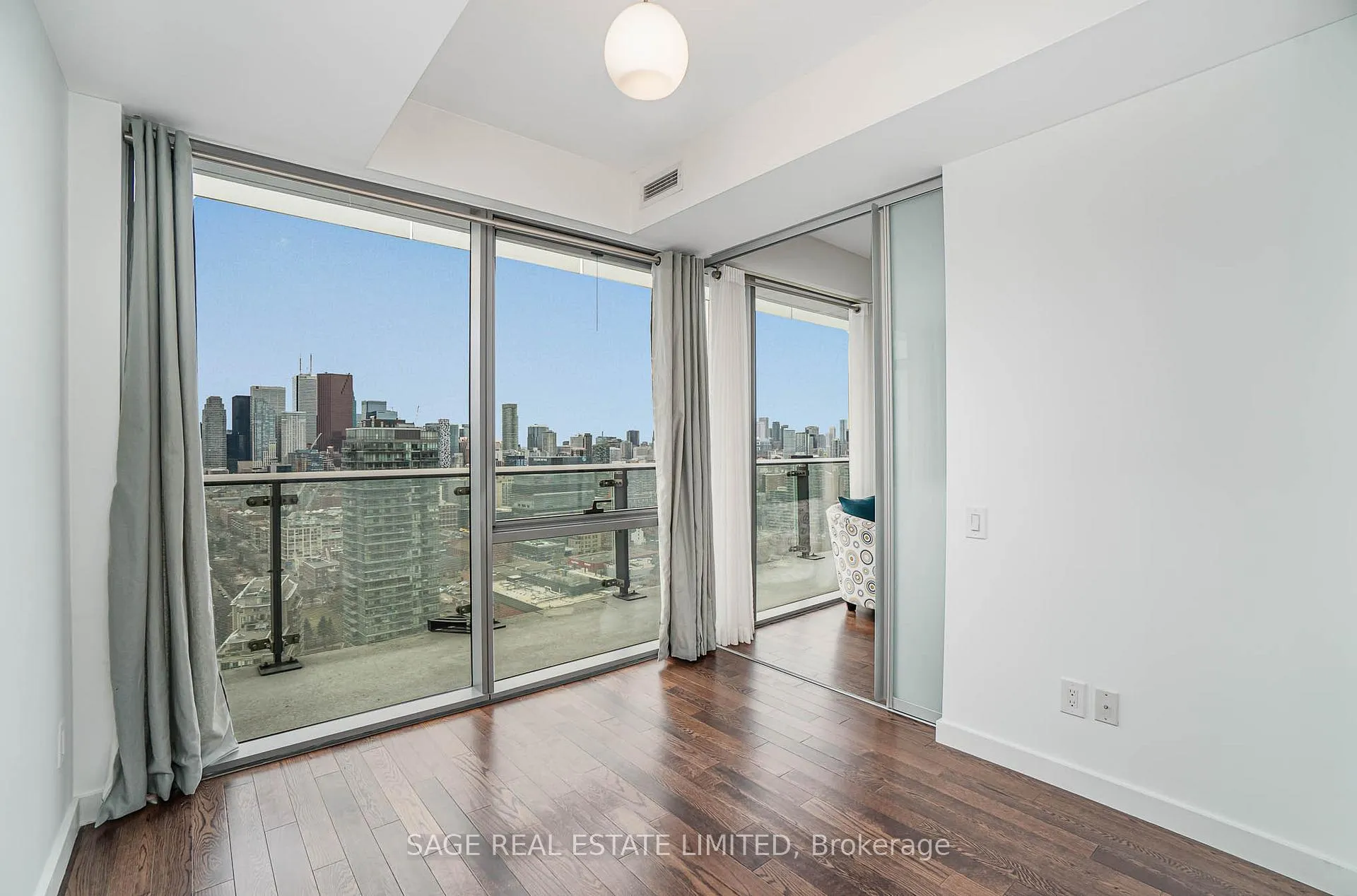 Photo 17 of Unit 3202, 70 Distillery Lane, Toronto, Waterfront Communities — HOMEH