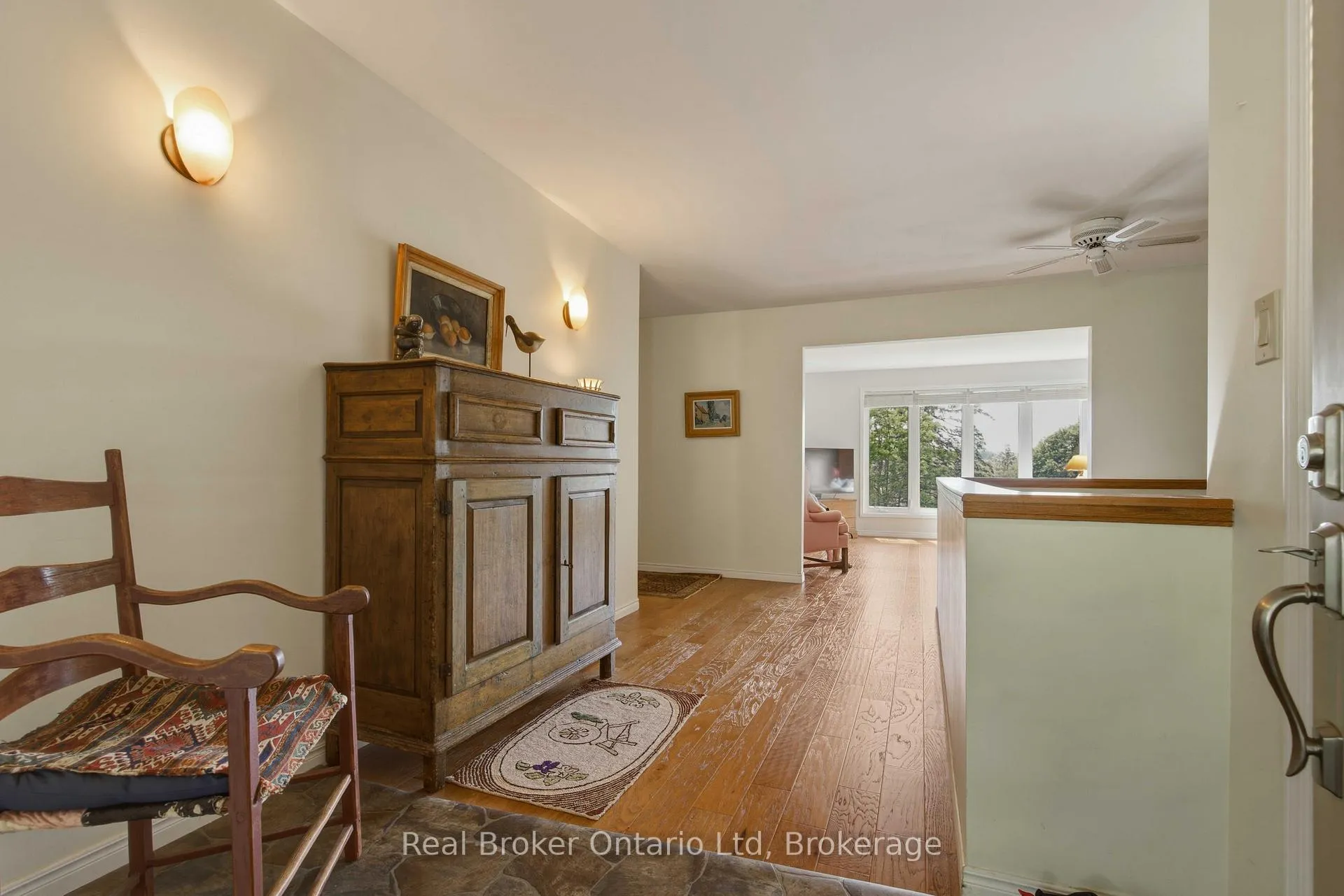 Photo 6 of 350 8th A Avenue E, Owen Sound — HOMEH