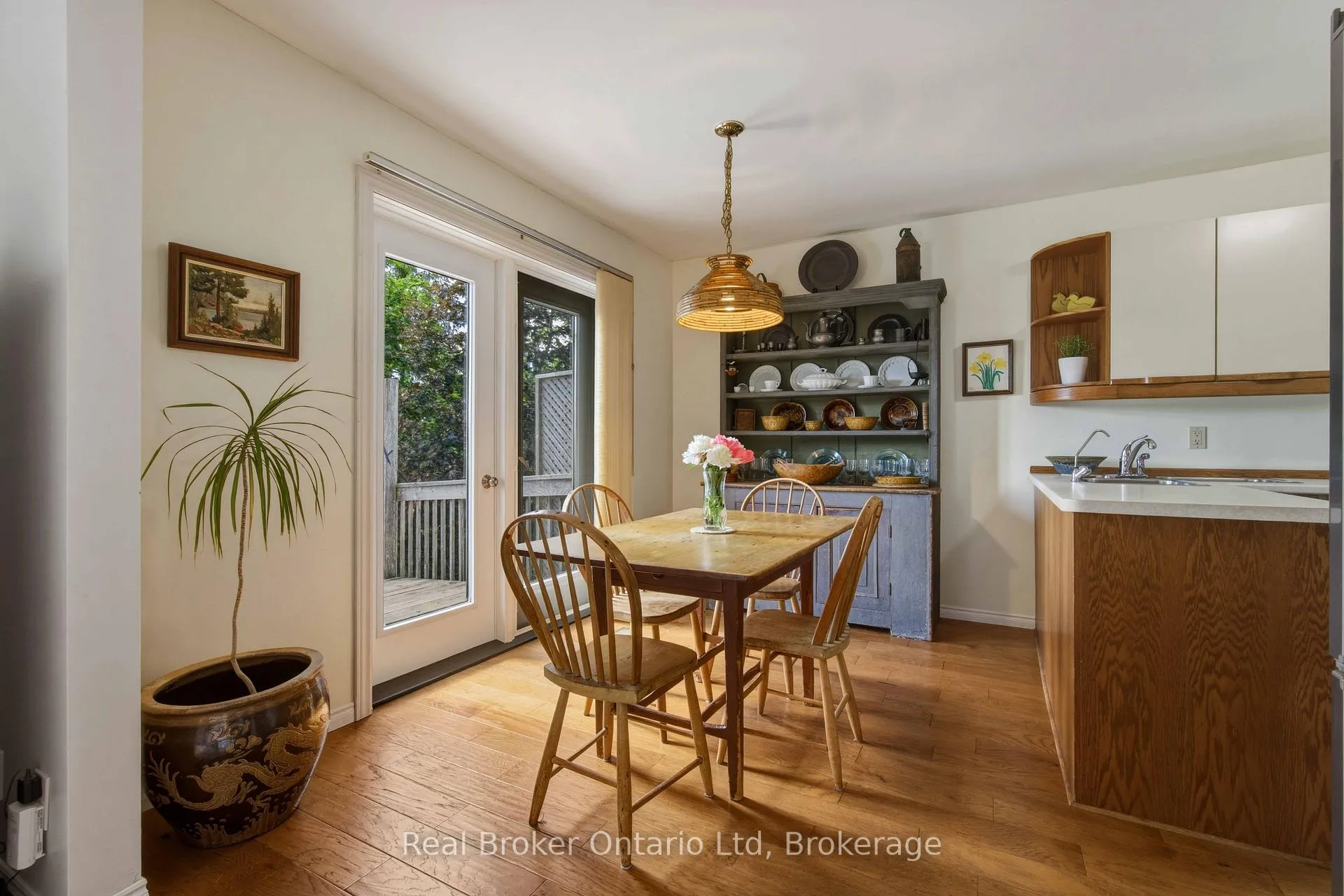 Photo 11 of 350 8th A Avenue E, Owen Sound — HOMEH