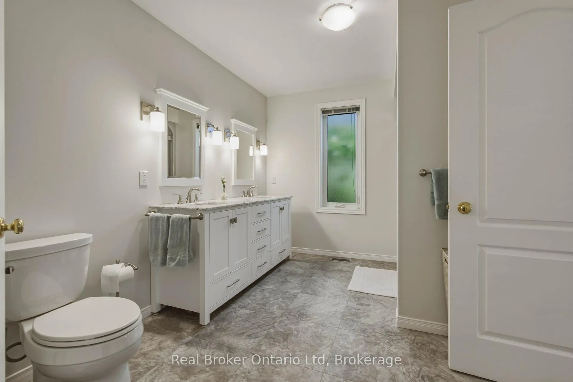 Photo 20 of 350 8th A Avenue E, Owen Sound — HOMEH