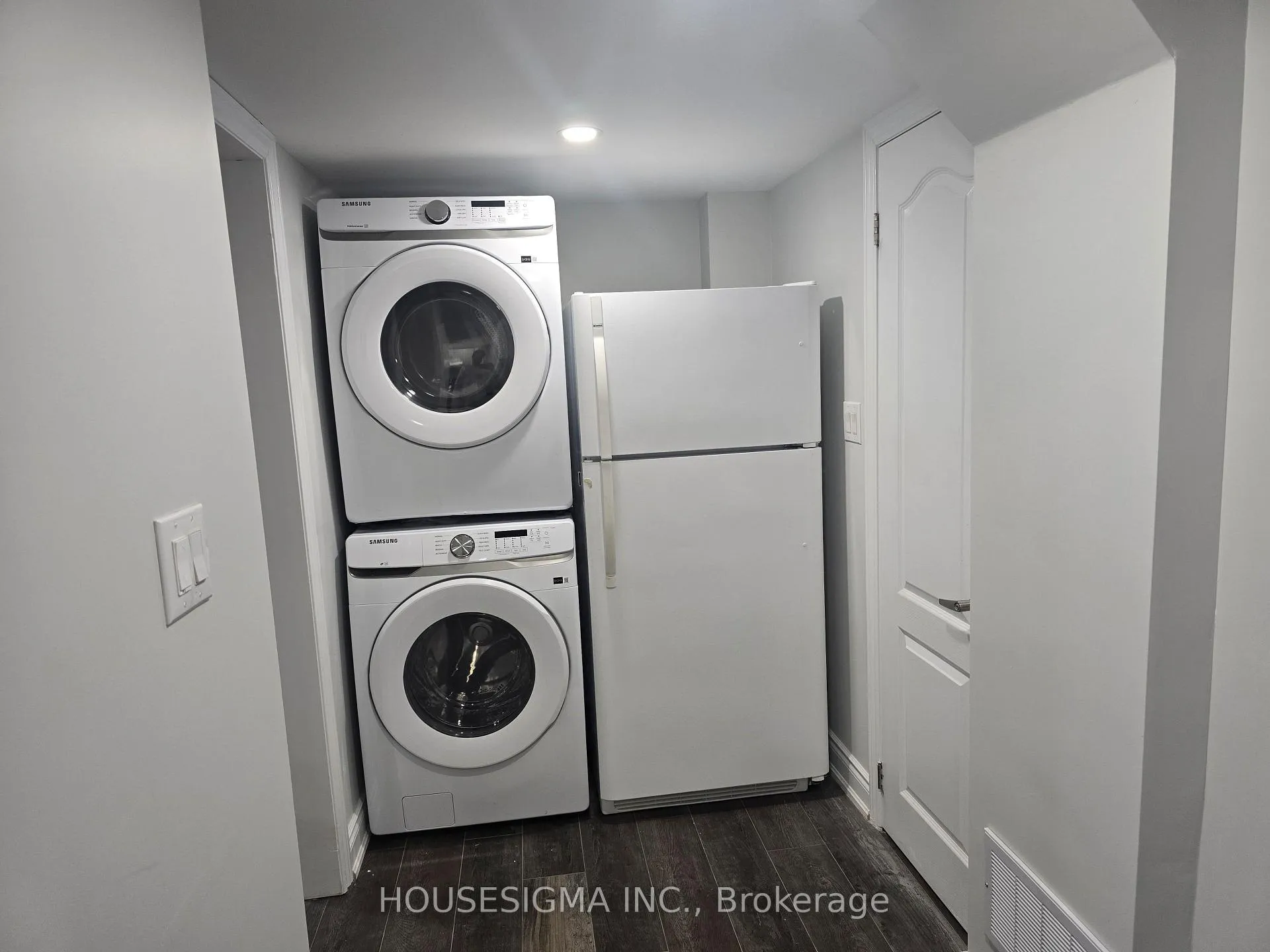 Photo 12 of Unit Bsmt, 5403 Langford Road, Burlington, Orchard — HOMEH