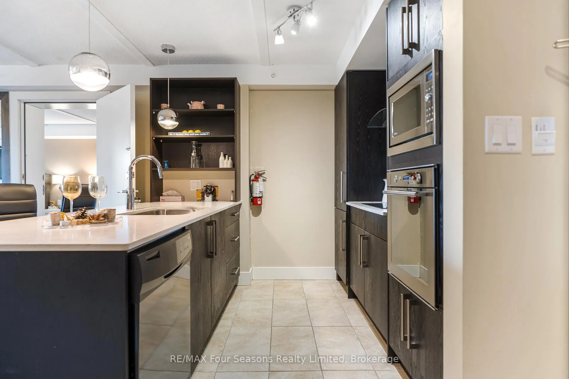 Photo of Unit 5109/5111, 9 Harbour Street