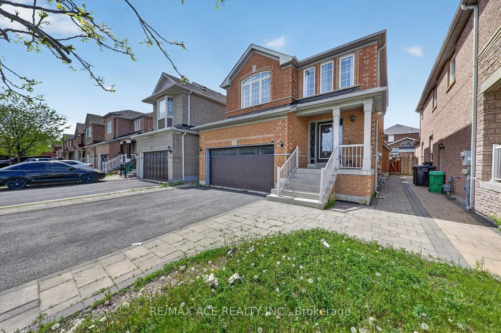 Photo 6 of 42 Feather Reed Way, Brampton, Sandringham-Wellington — HOMEH