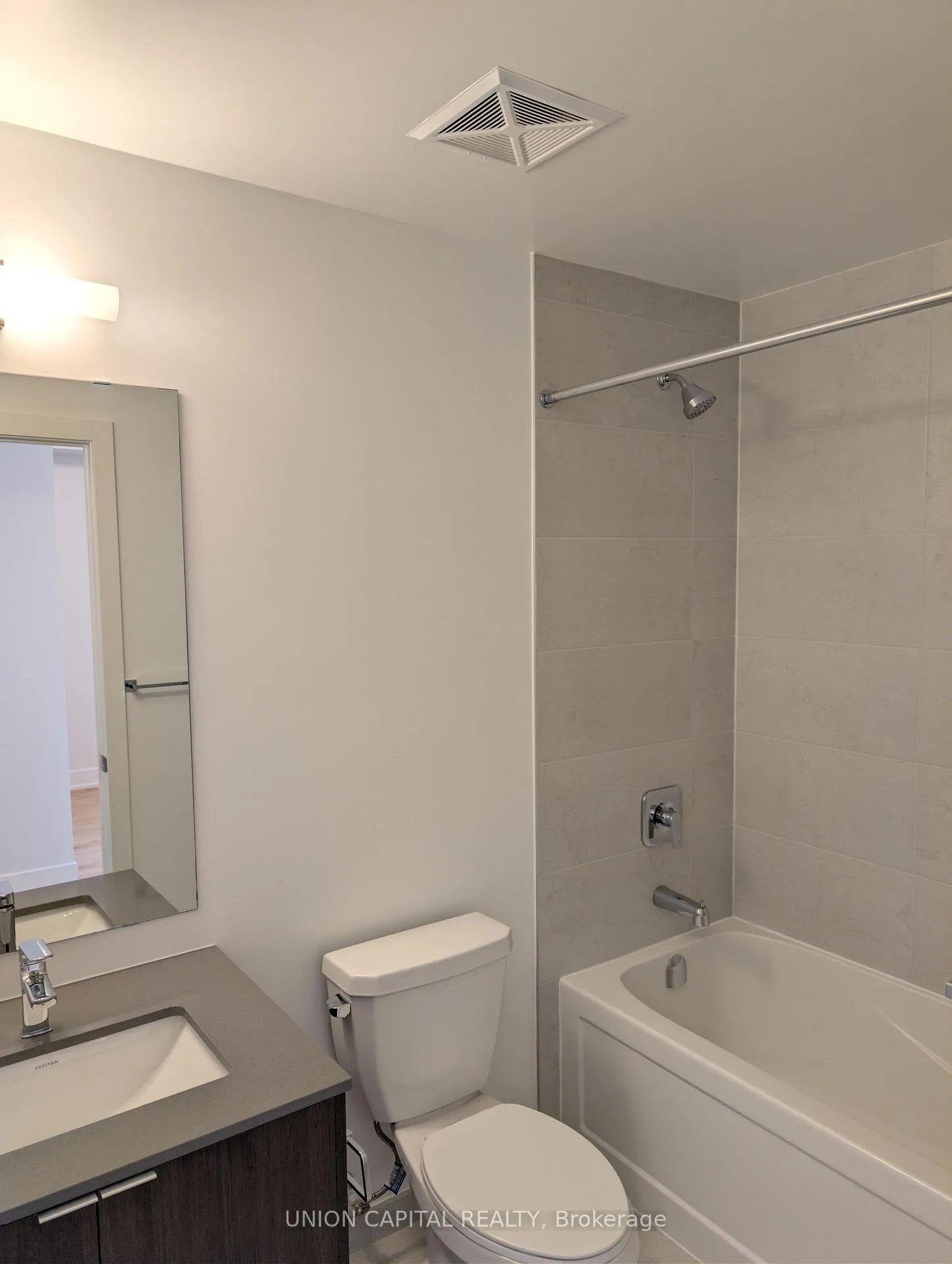 Photo 17 of Unit 1007, 2088 James Street, Burlington, Brant — HOMEH