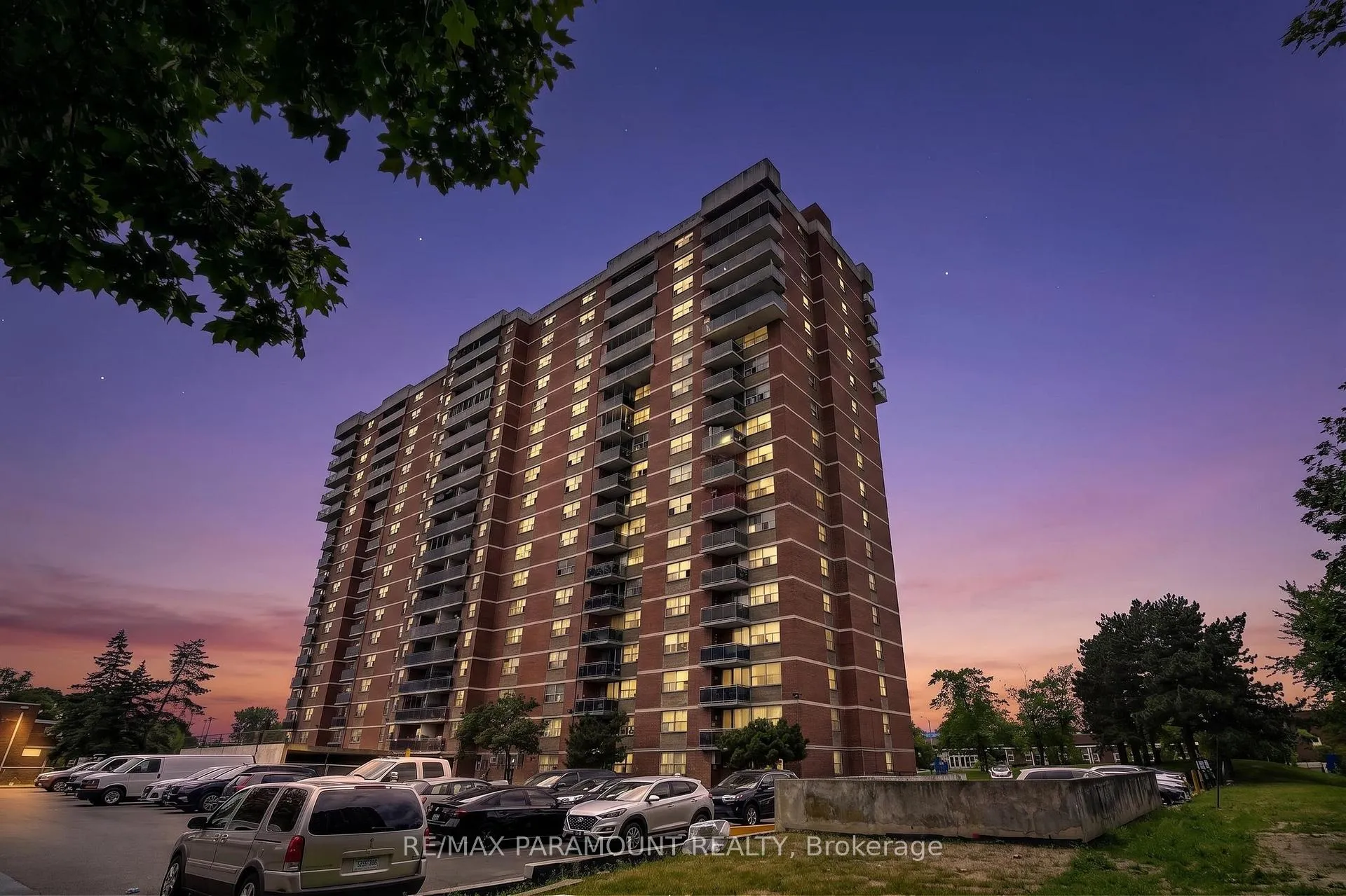 Photo 1 of Unit 1011, 2645 Kipling Avenue, Etobicoke, Mount Olive-Silverstone-Jamestown — HOMEH
