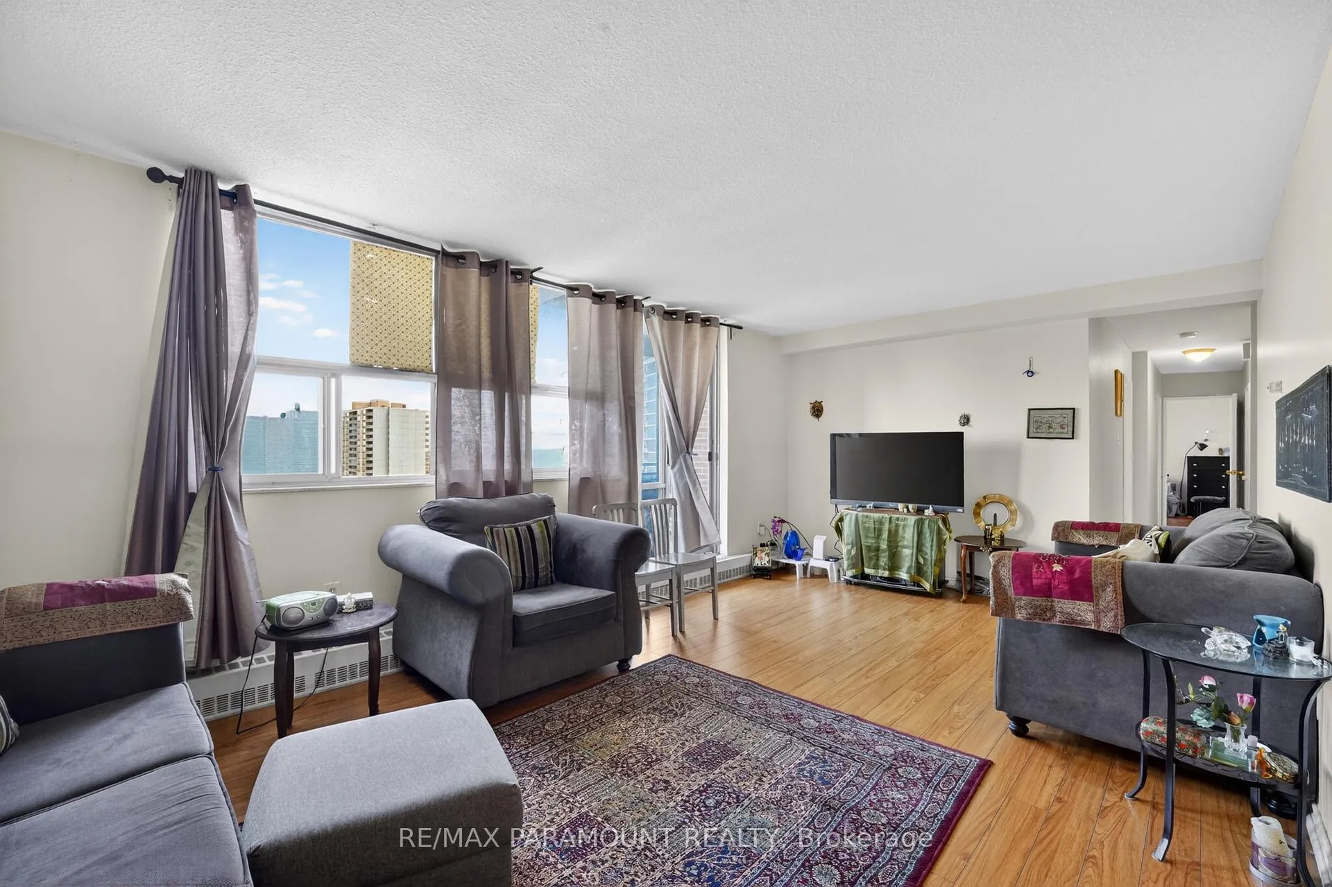 Photo 14 of Unit 1011, 2645 Kipling Avenue, Etobicoke, Mount Olive-Silverstone-Jamestown — HOMEH