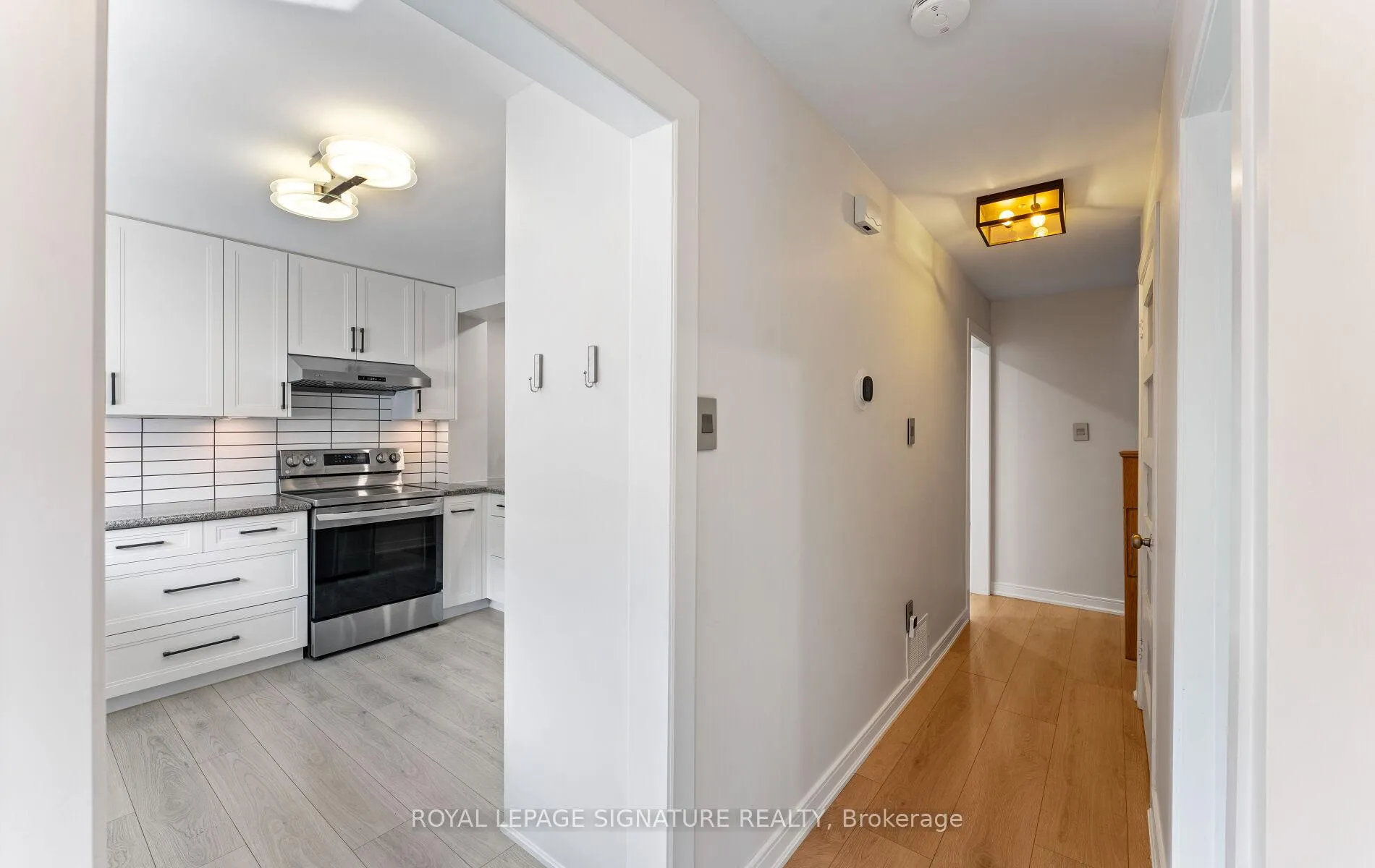 Photo 3 of Unit 91, 270 Timberbank Boulevard, Scarborough, L'Amoreaux — HOMEH