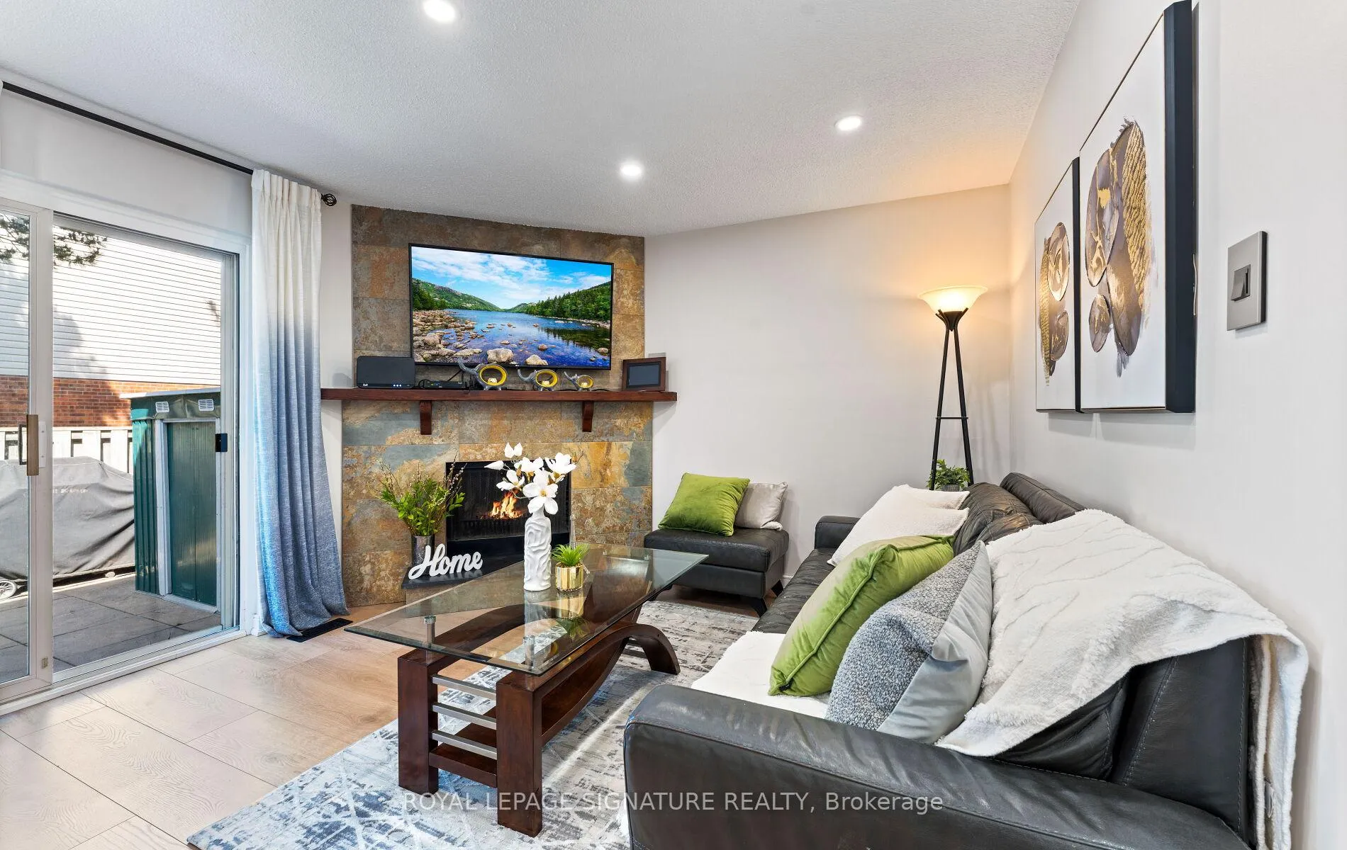 Photo 16 of Unit 91, 270 Timberbank Boulevard, Scarborough, L'Amoreaux — HOMEH