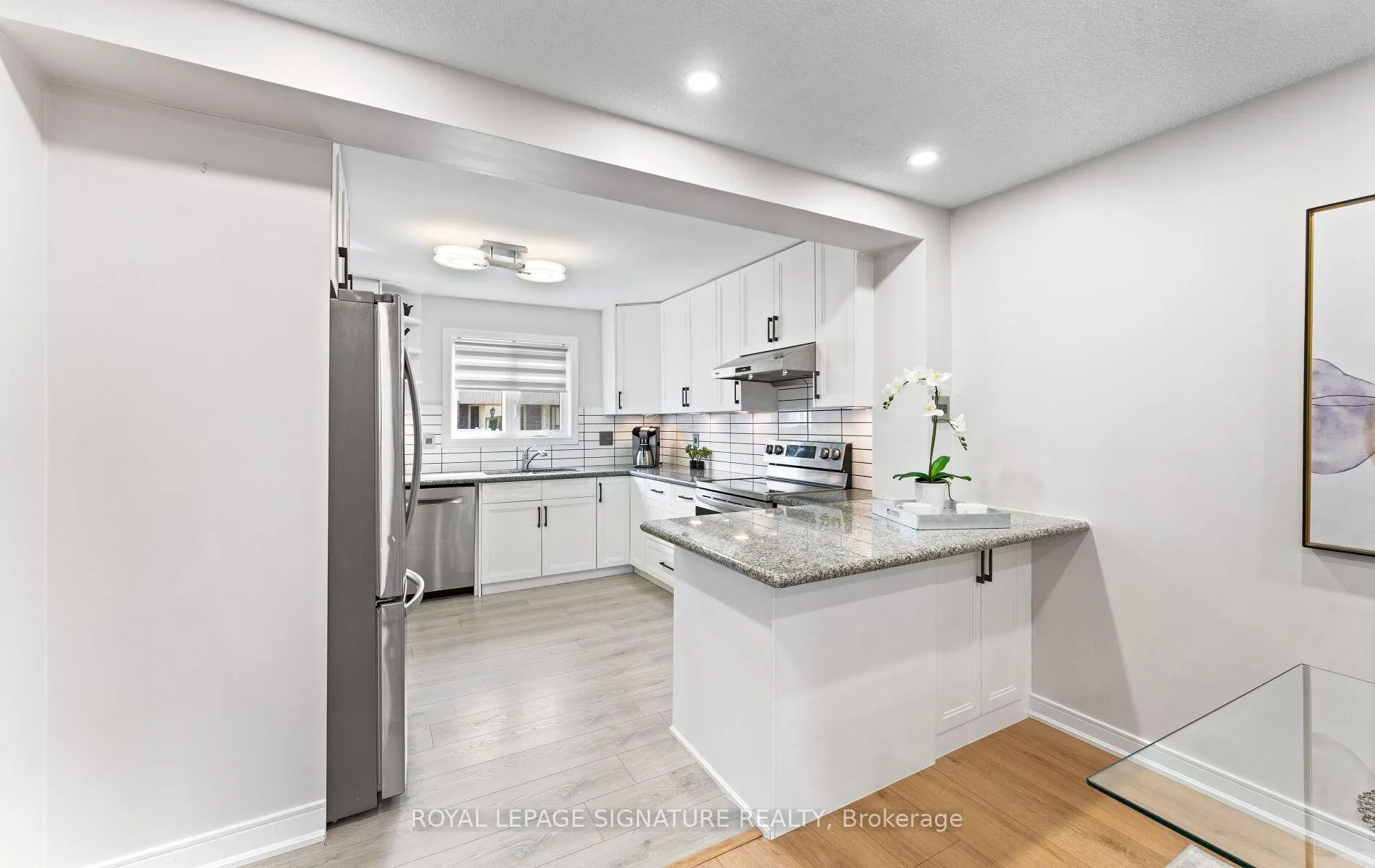 Photo 4 of Unit 91, 270 Timberbank Boulevard, Scarborough, L'Amoreaux — HOMEH