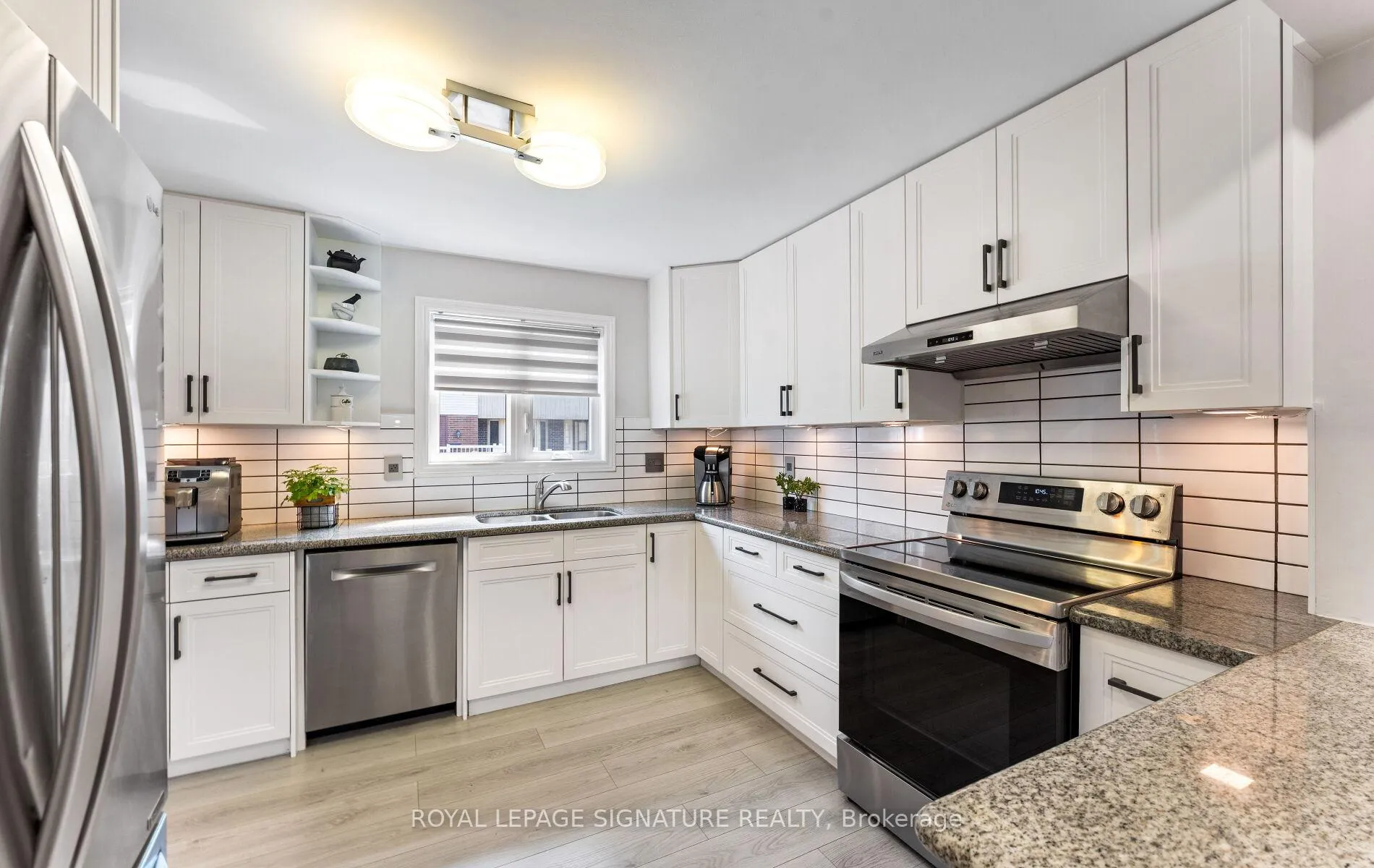 Photo 5 of Unit 91, 270 Timberbank Boulevard, Scarborough, L'Amoreaux — HOMEH