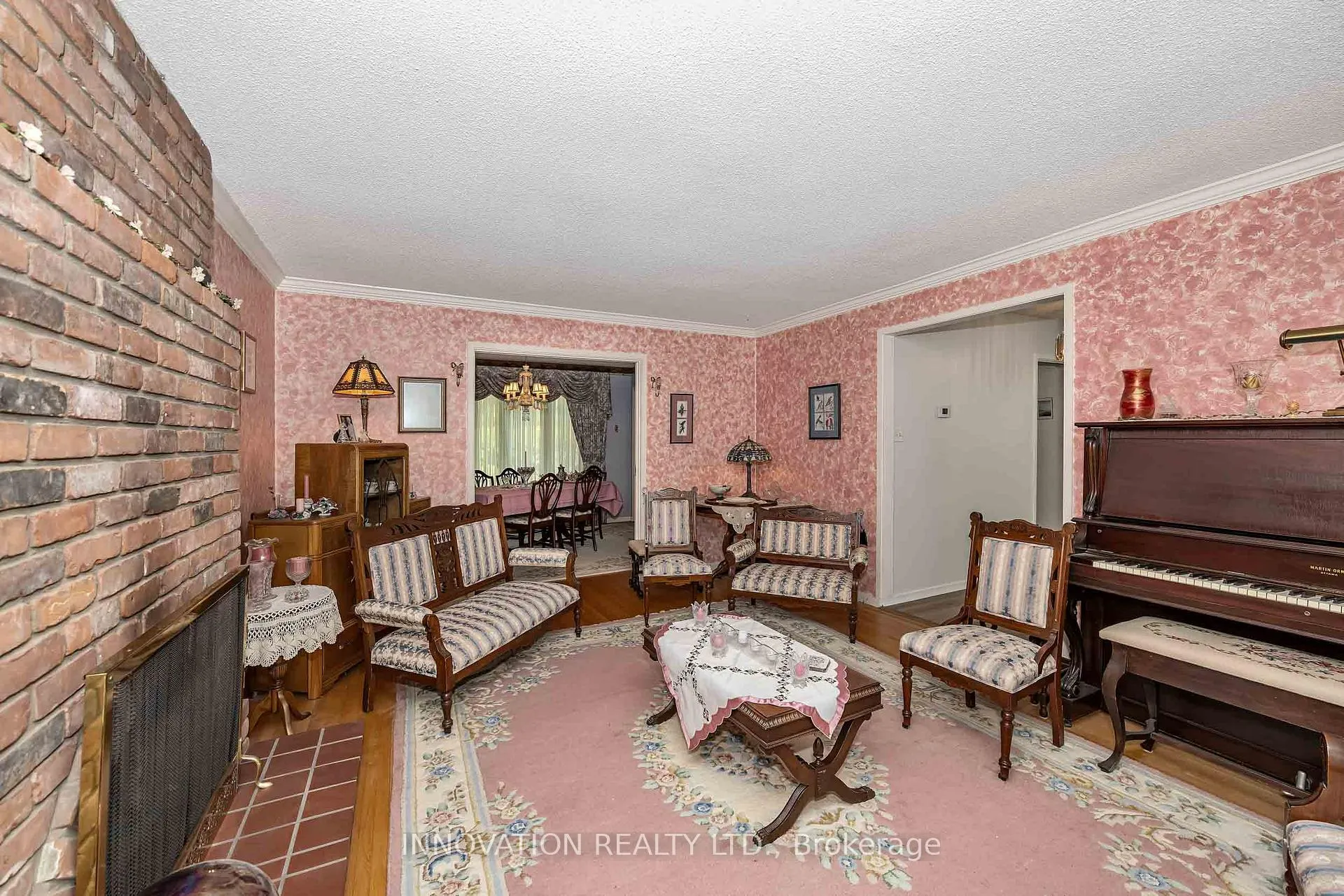 Photo 5 of 8 Sandwell Crescent, Ottawa, Kanata - Beaverbrook — HOMEH