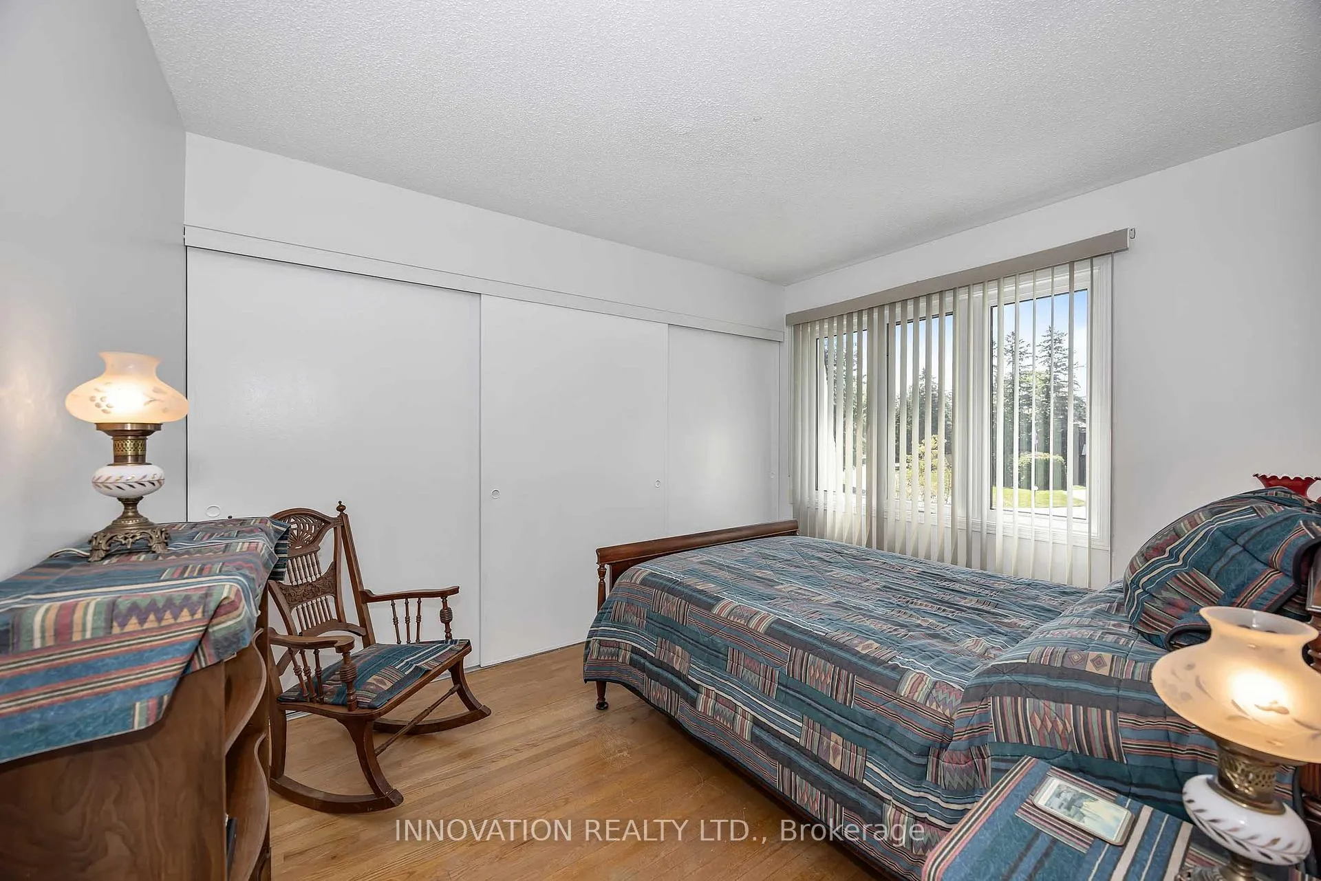 Photo 19 of 8 Sandwell Crescent, Ottawa, Kanata - Beaverbrook — HOMEH