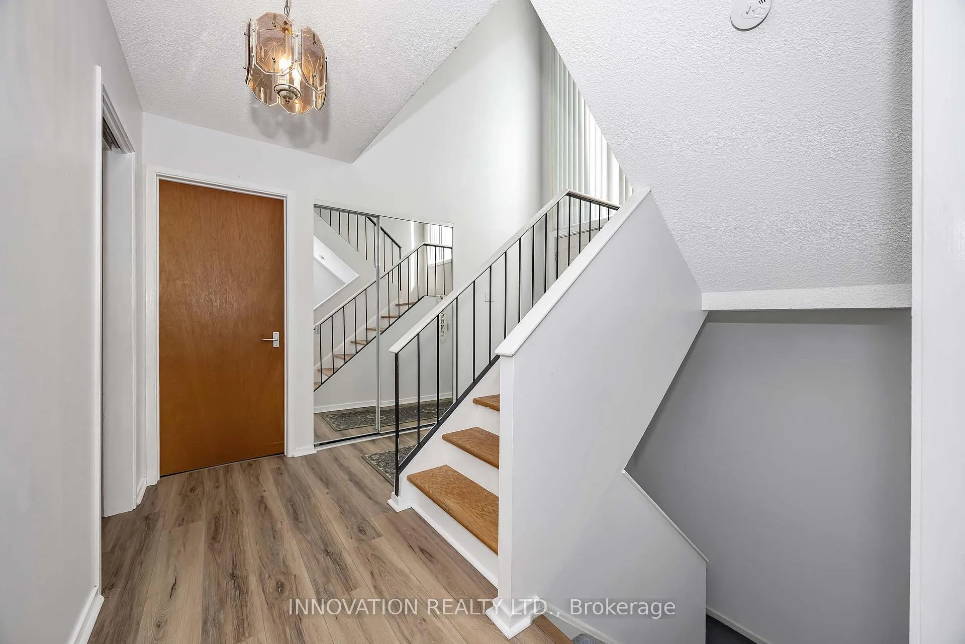 Photo 22 of 8 Sandwell Crescent, Ottawa, Kanata - Beaverbrook — HOMEH