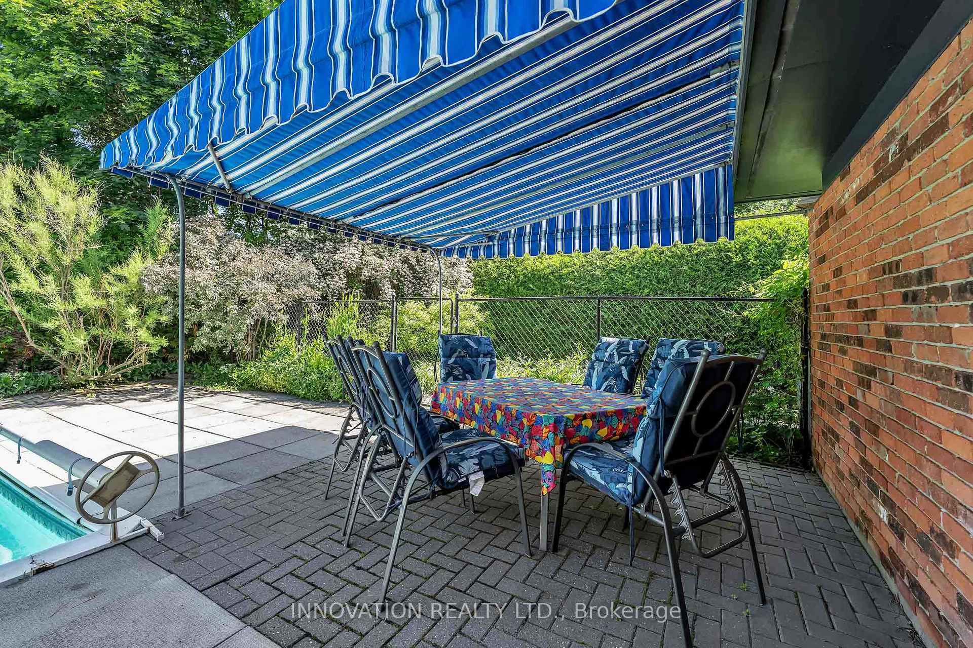 Photo 25 of 8 Sandwell Crescent, Ottawa, Kanata - Beaverbrook — HOMEH