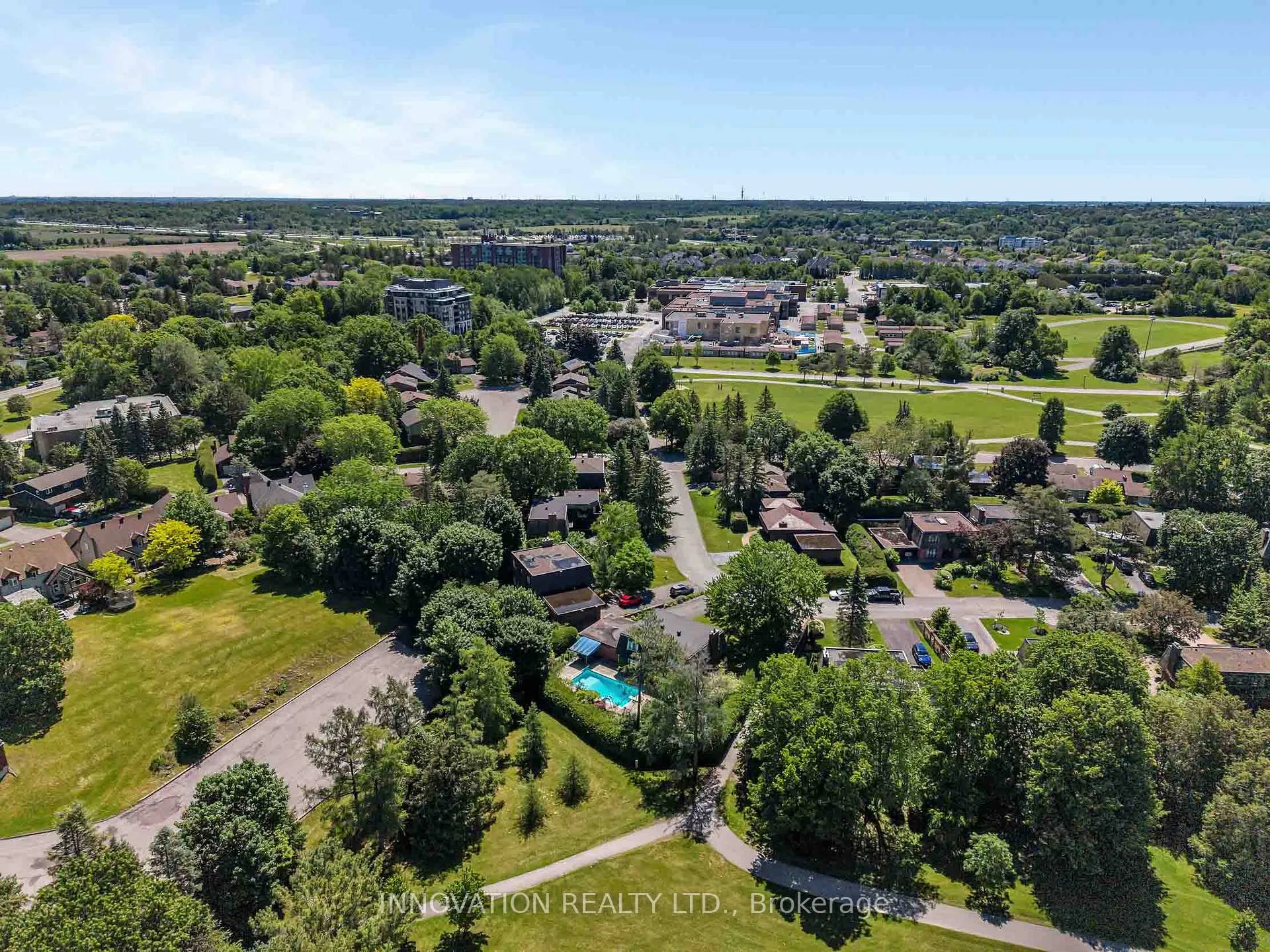 Photo 33 of 8 Sandwell Crescent, Ottawa, Kanata - Beaverbrook — HOMEH