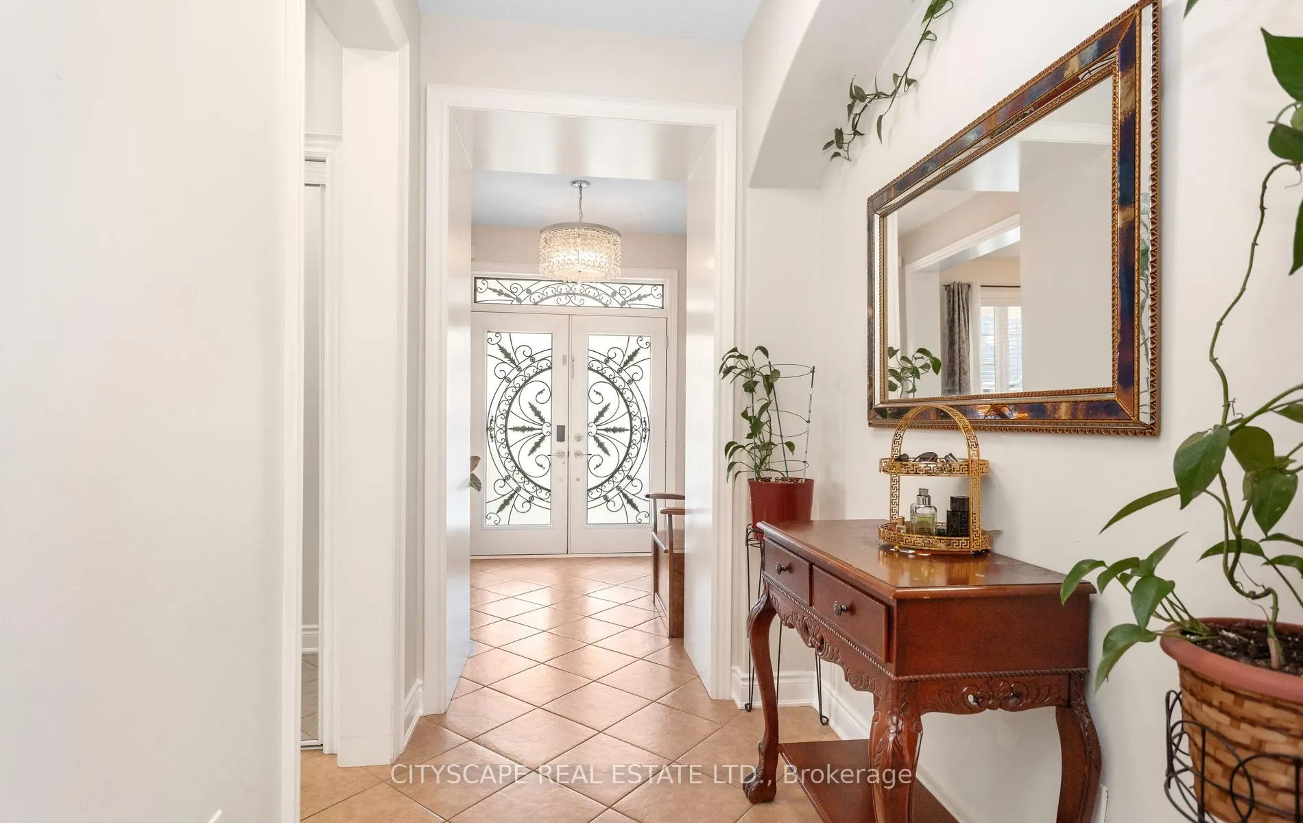 Photo 6 of 20 Lands Court, Cambridge, Silver Heights — HOMEH