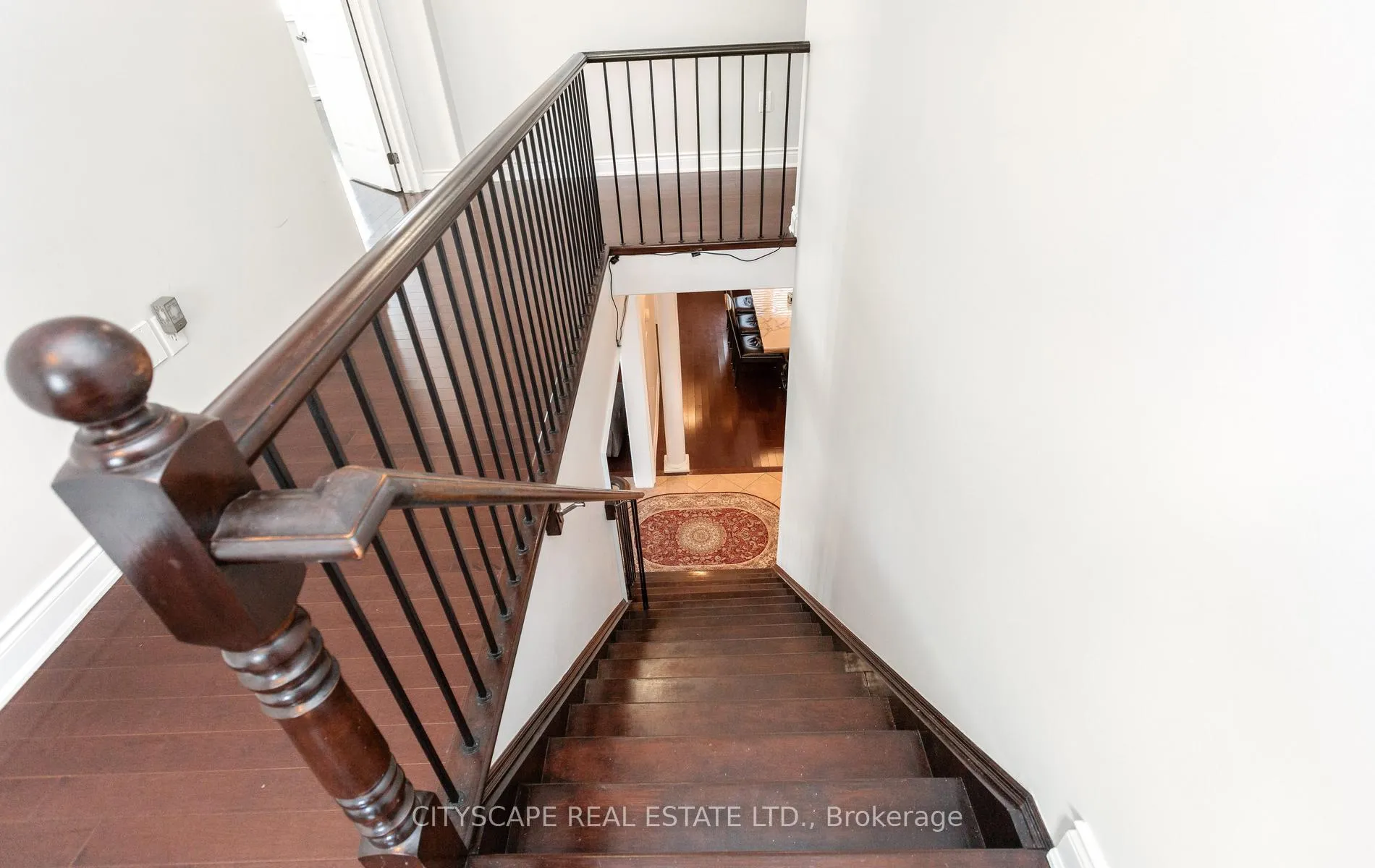 Photo 18 of 20 Lands Court, Cambridge, Silver Heights — HOMEH