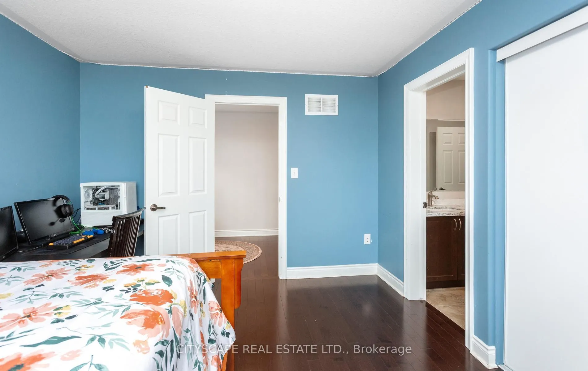 Photo 27 of 20 Lands Court, Cambridge, Silver Heights — HOMEH