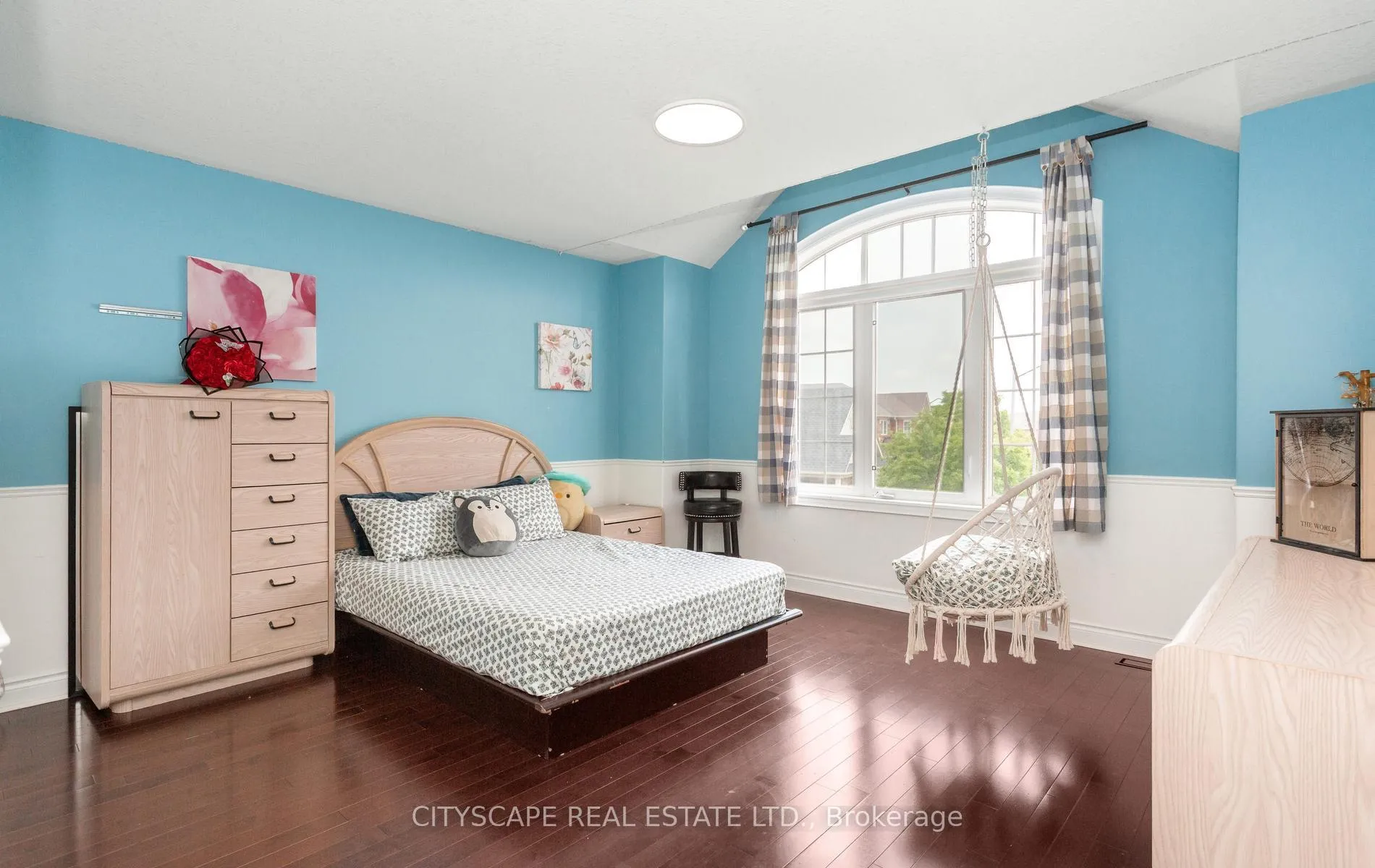 Photo 30 of 20 Lands Court, Cambridge, Silver Heights — HOMEH
