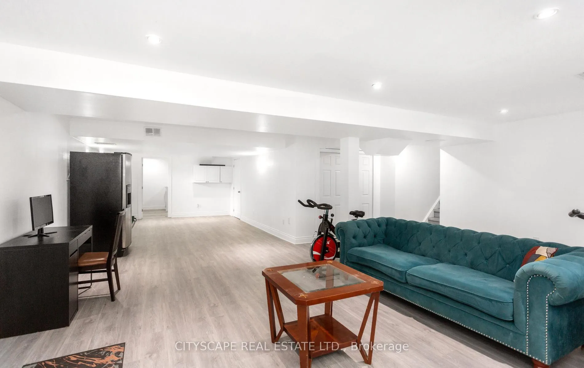 Photo 37 of 20 Lands Court, Cambridge, Silver Heights — HOMEH