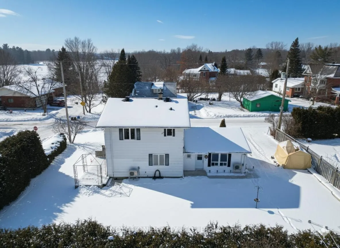 Photo 6 of 108 Crossland Drive, Ottawa, Fitzroy — HOMEH