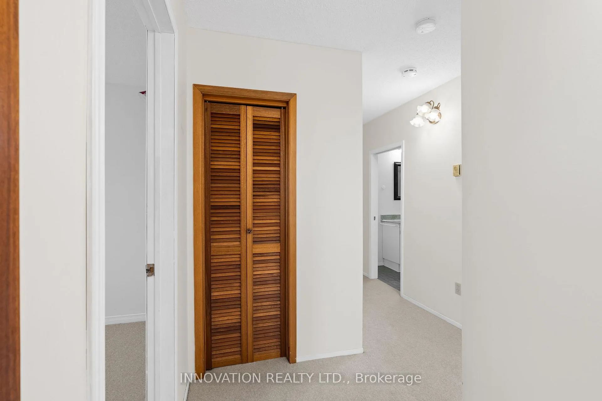Photo 32 of 108 Crossland Drive, Ottawa, Fitzroy — HOMEH