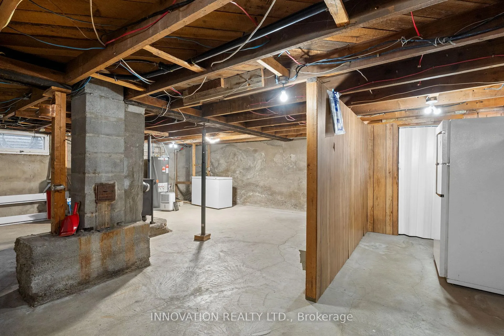 Photo 34 of 108 Crossland Drive, Ottawa, Fitzroy — HOMEH