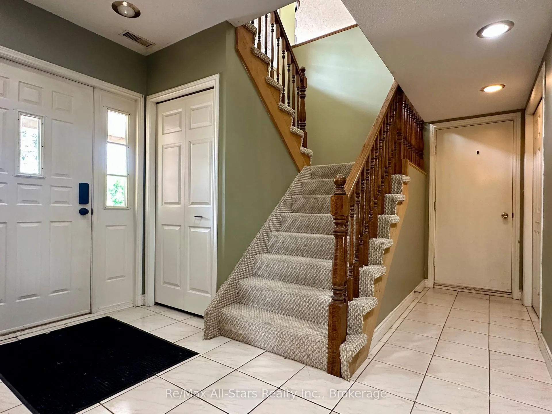 Photo 15 of 272 Providence Road, Kawartha Lakes, Verulam — HOMEH