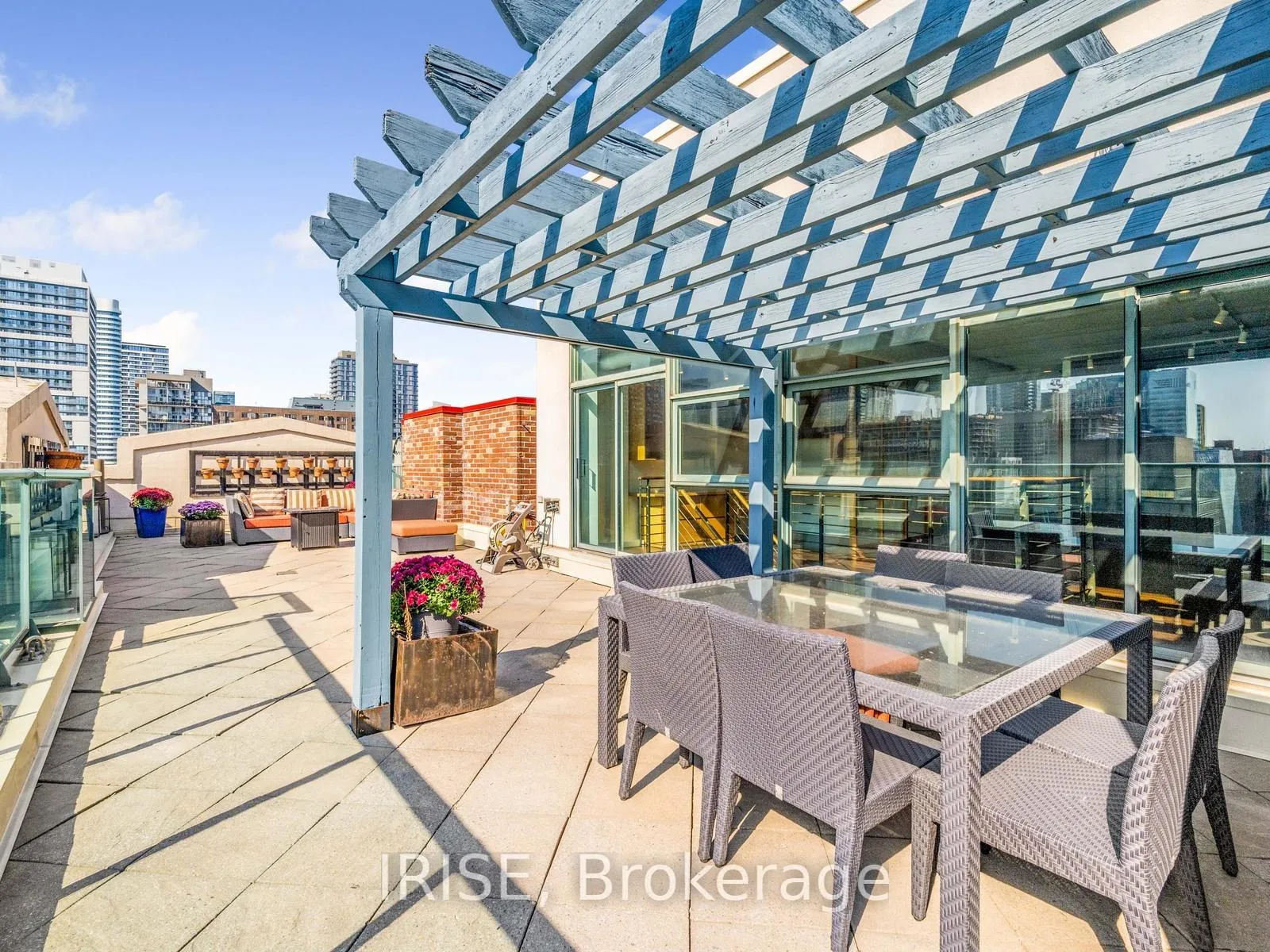 Photo 41 of Unit 921, 155 Dalhousie Street, Toronto, Church-Yonge Corridor — HOMEH