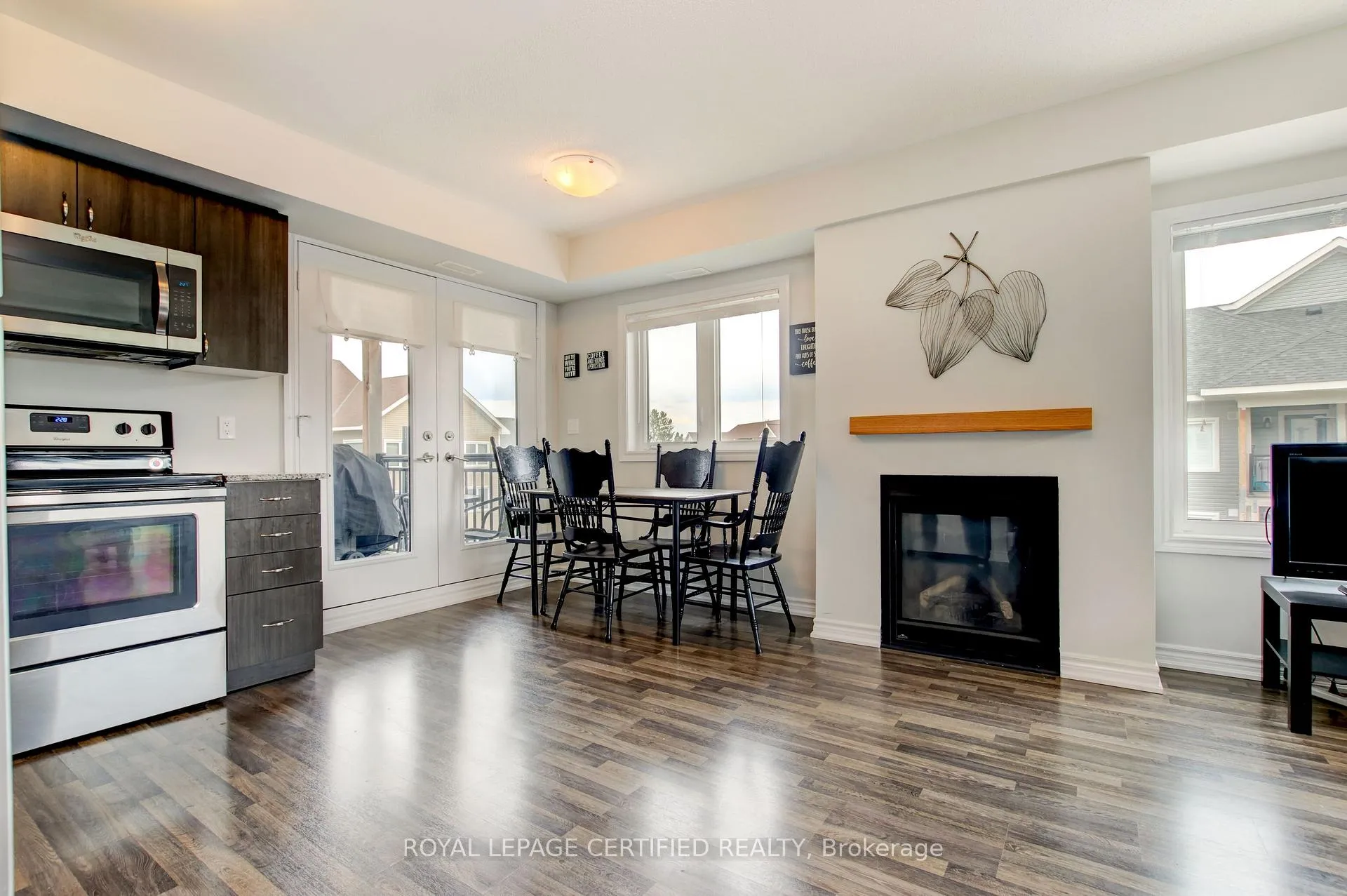 Photo 5 of Unit 308, 6 Anchorage Crescent, Collingwood — HOMEH