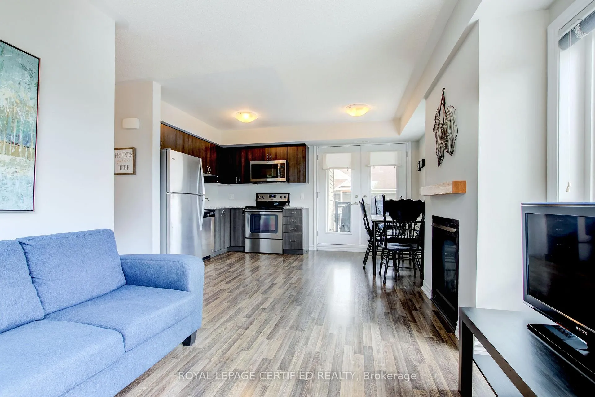 Photo 12 of Unit 308, 6 Anchorage Crescent, Collingwood — HOMEH