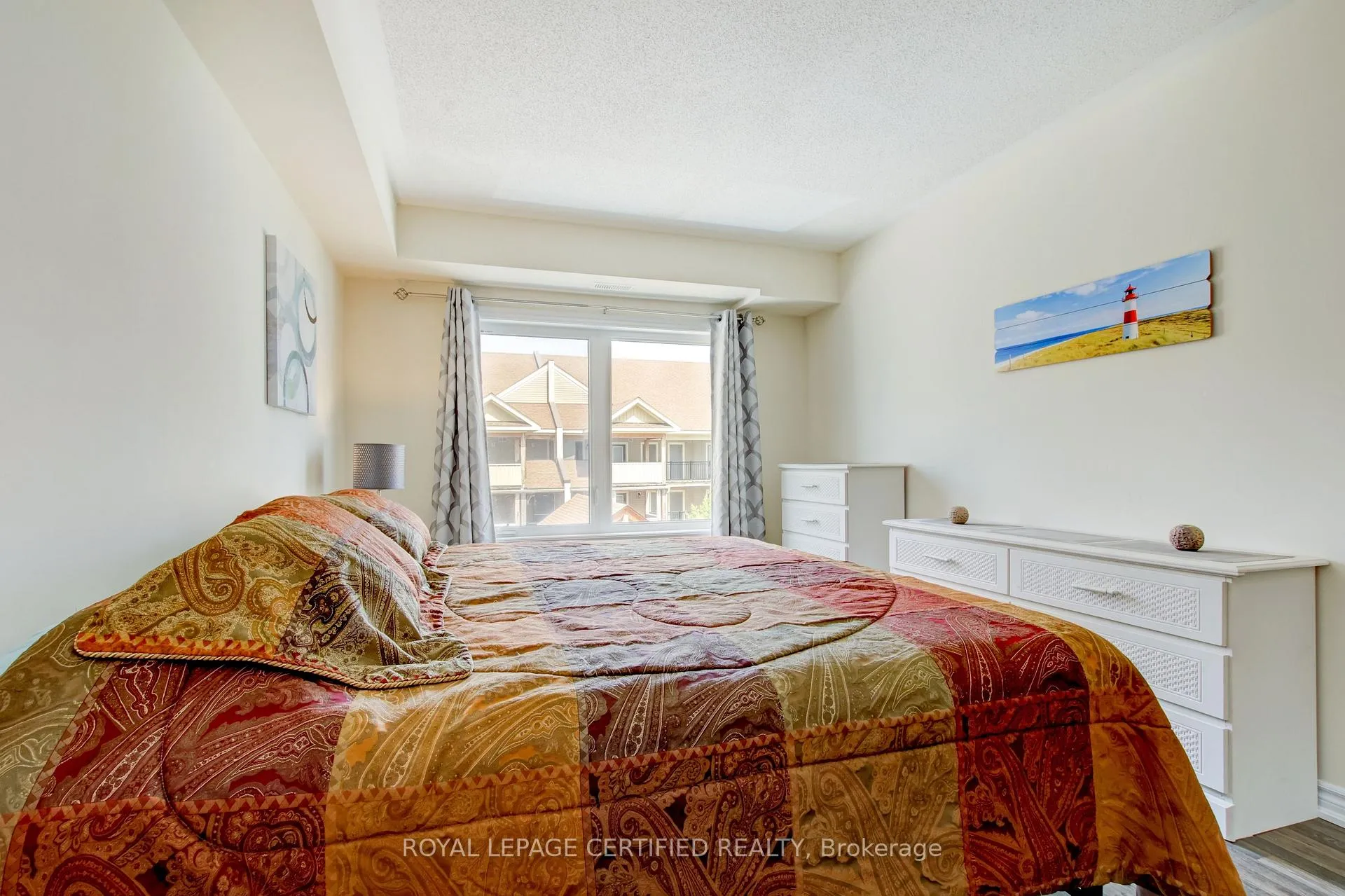 Photo 15 of Unit 308, 6 Anchorage Crescent, Collingwood — HOMEH