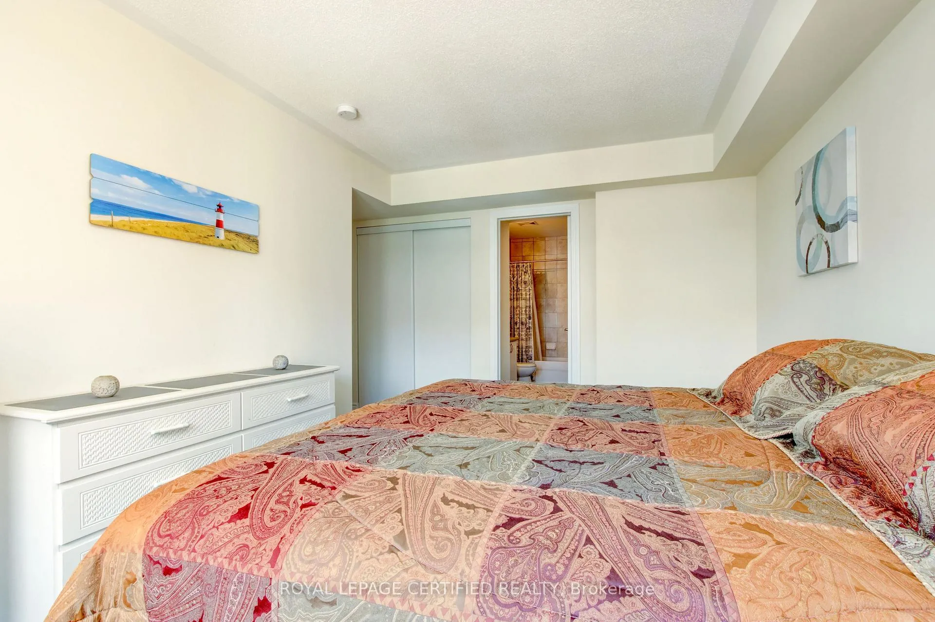 Photo 16 of Unit 308, 6 Anchorage Crescent, Collingwood — HOMEH