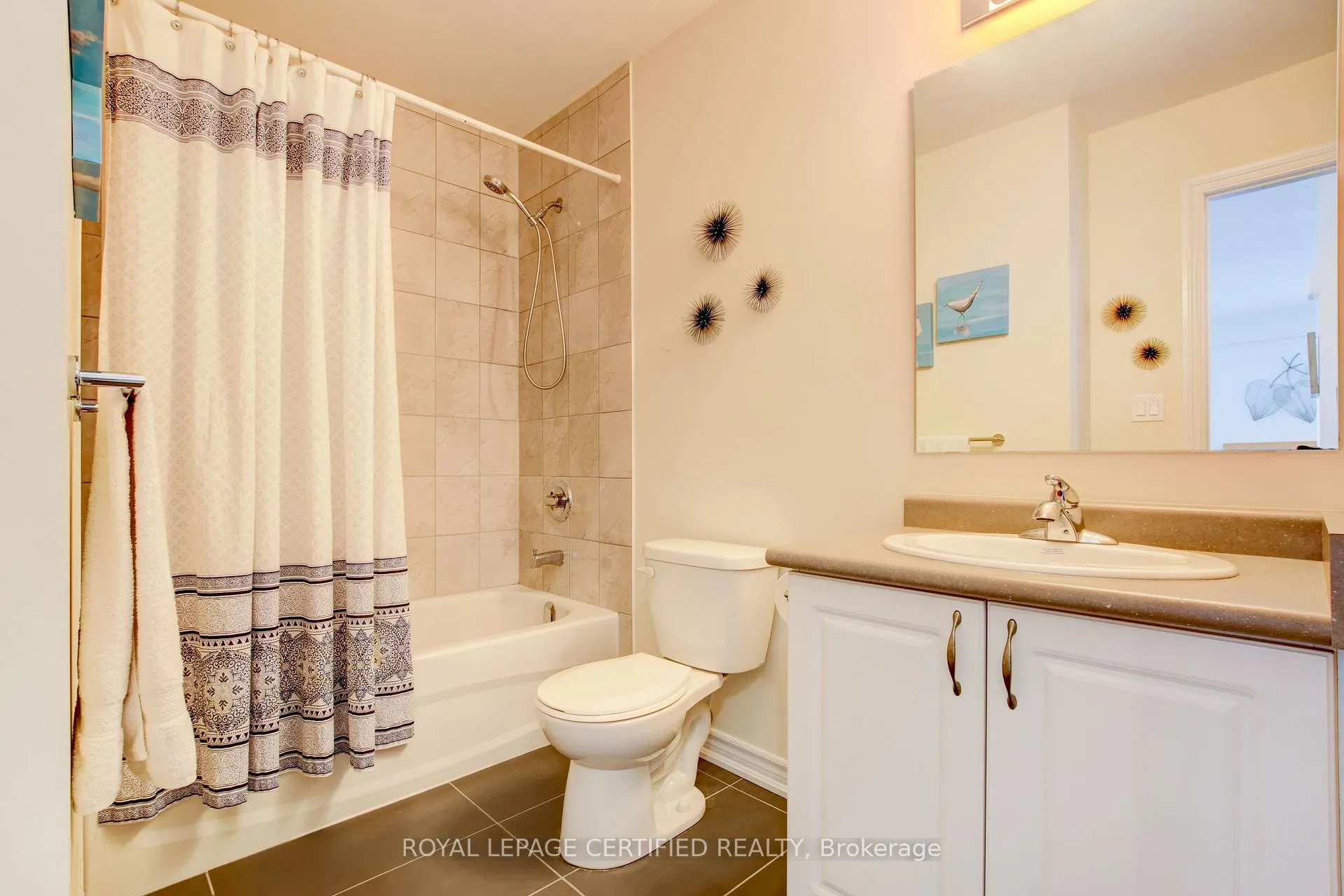 Photo 20 of Unit 308, 6 Anchorage Crescent, Collingwood — HOMEH