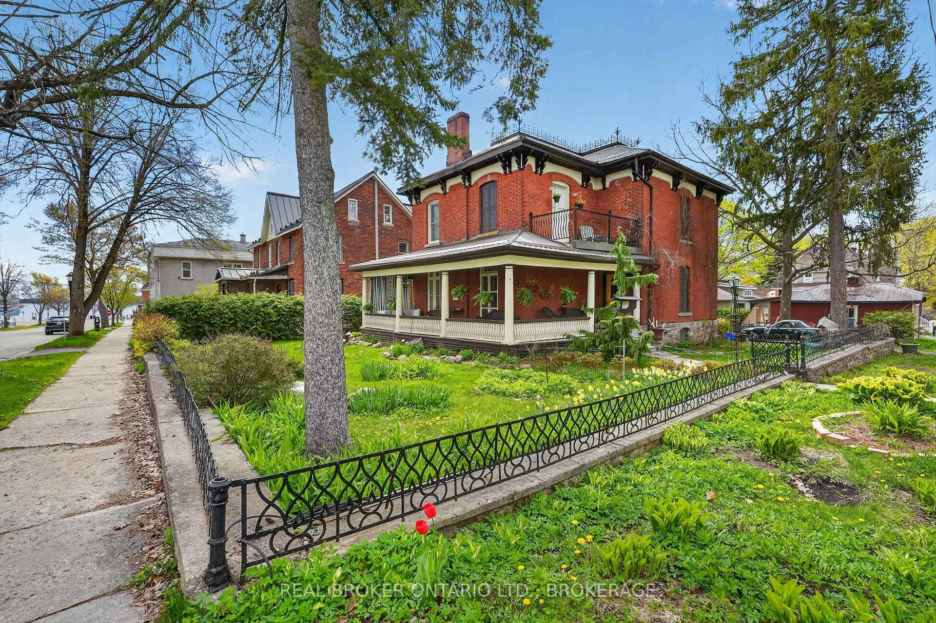 Photo 3 of 130 Main Street, Gananoque, Gananoque — HOMEH