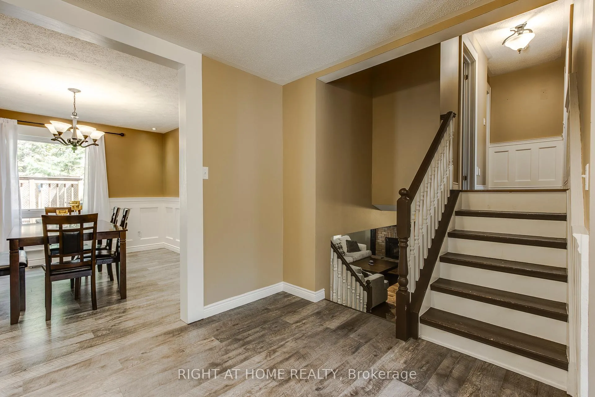 Photo 17 of 119 Timcourt Drive, Tiny, Rural Tiny — HOMEH