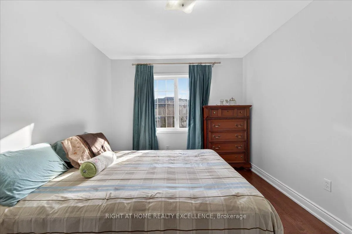 Photo 31 of 114 Tianalee Crescent, Brampton, Fletcher's Meadow — HOMEH