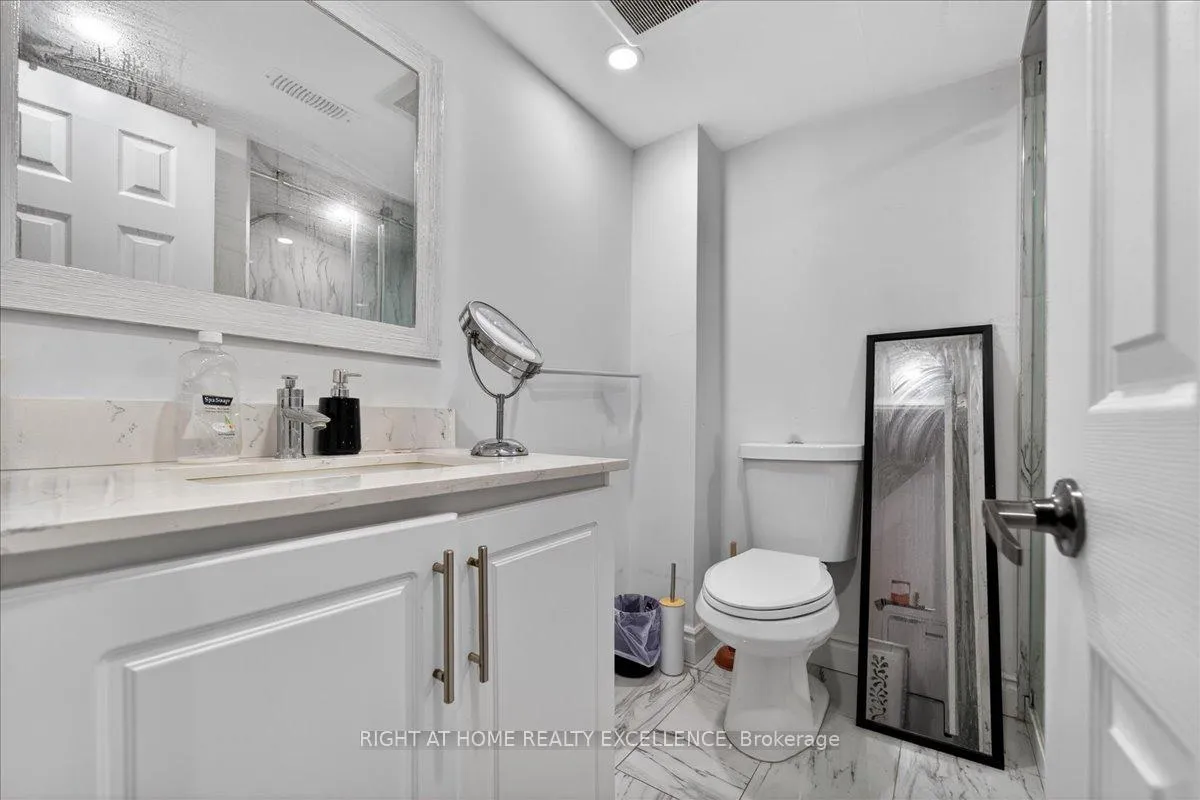 Photo 41 of 114 Tianalee Crescent, Brampton, Fletcher's Meadow — HOMEH