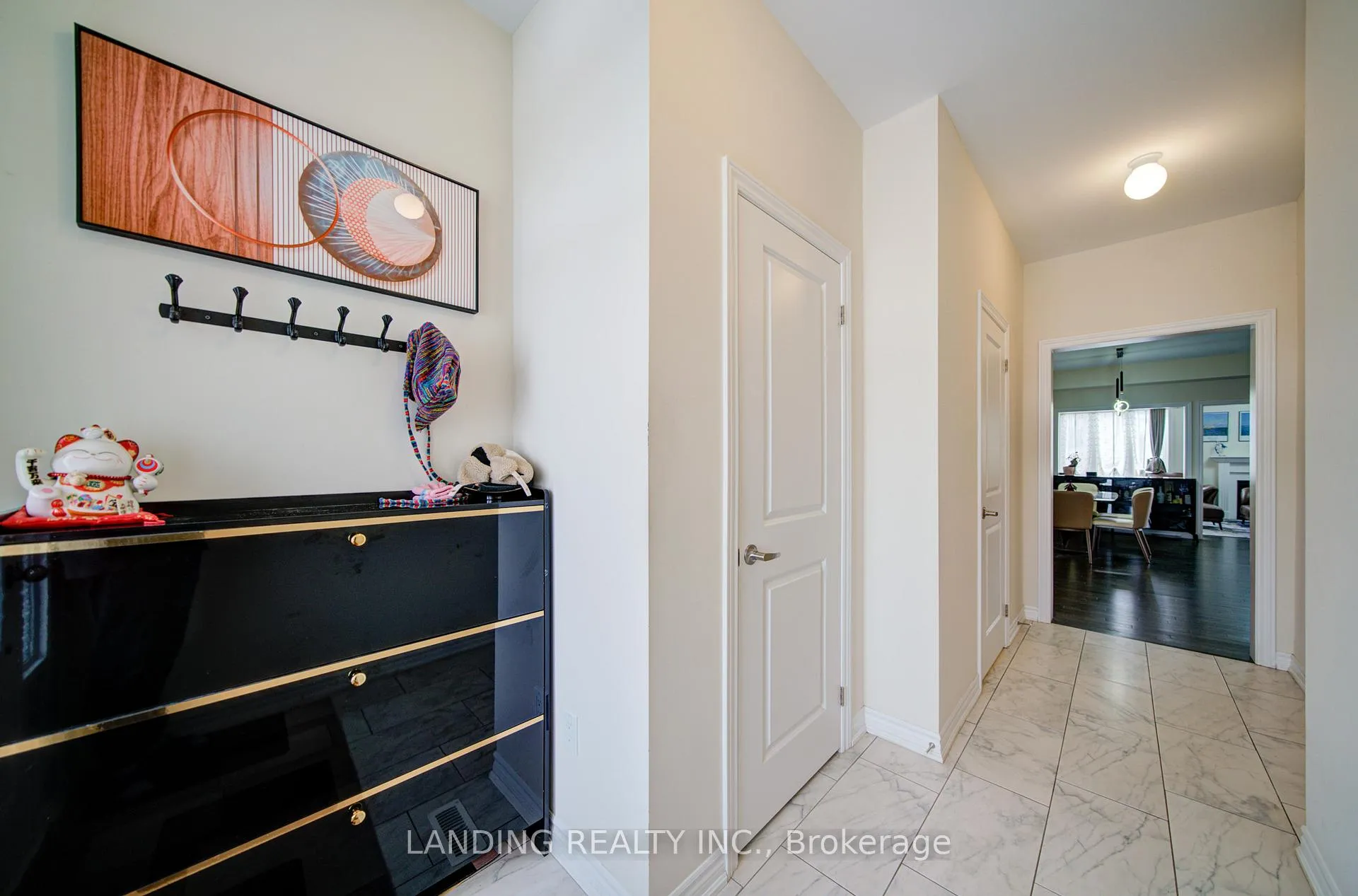 Photo 5 of 2084 Duberry Drive, Pickering, Brock Ridge — HOMEH