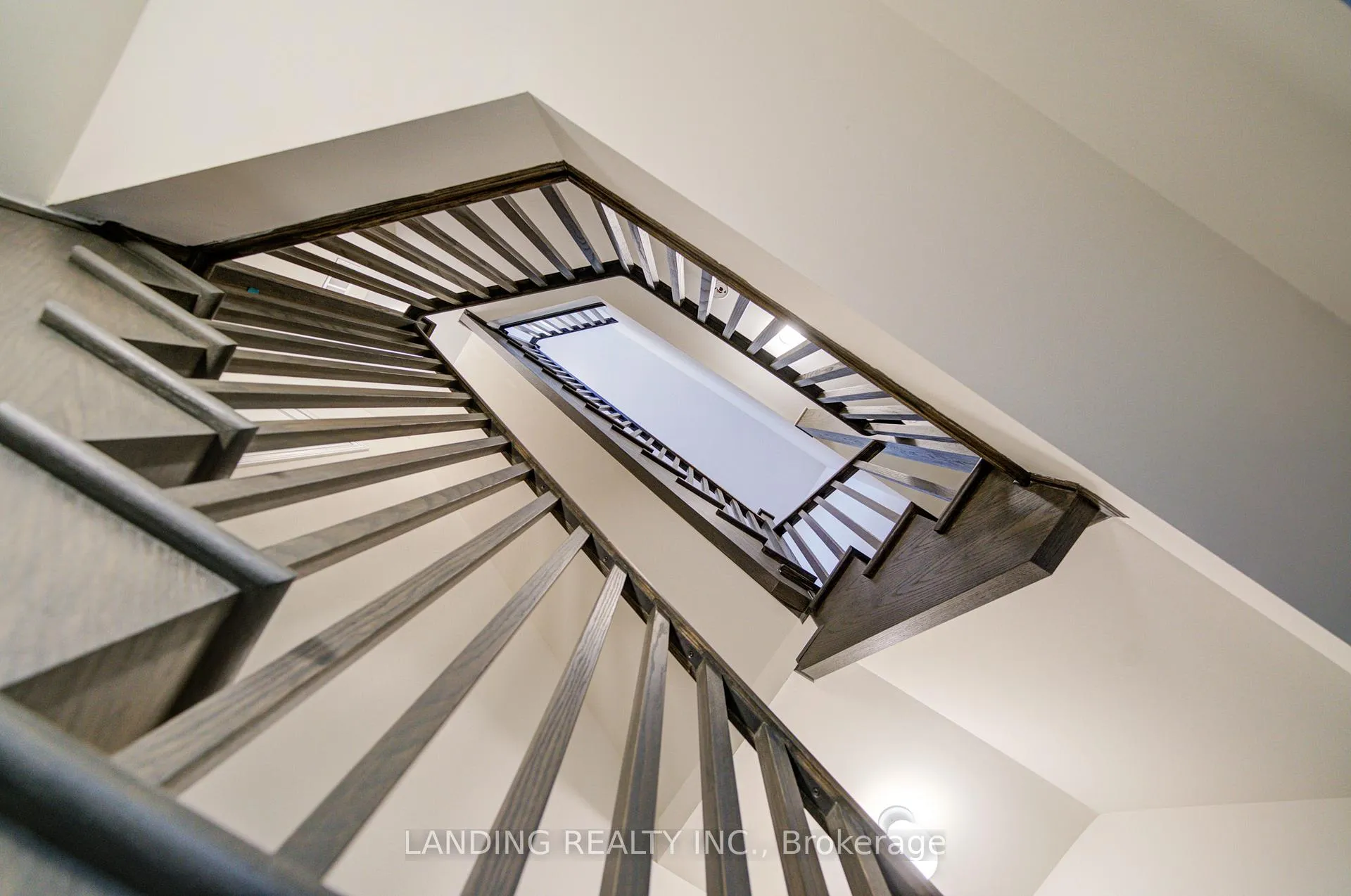 Photo 47 of 2084 Duberry Drive, Pickering, Brock Ridge — HOMEH
