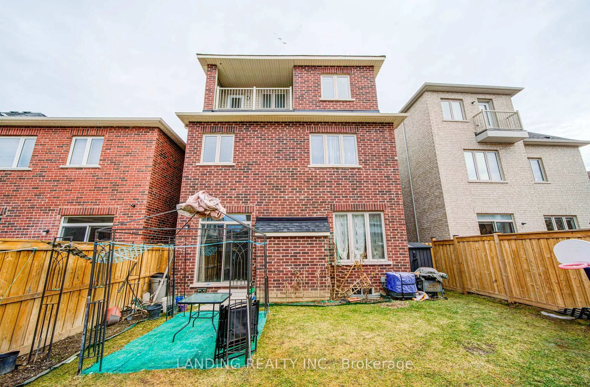 Photo 50 of 2084 Duberry Drive, Pickering, Brock Ridge — HOMEH